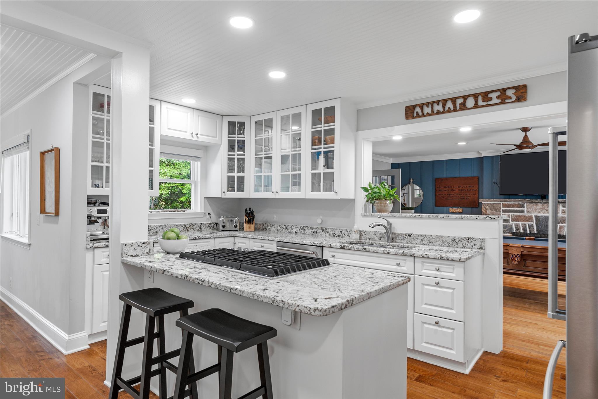 PENDENNIS MOUNT - Residential