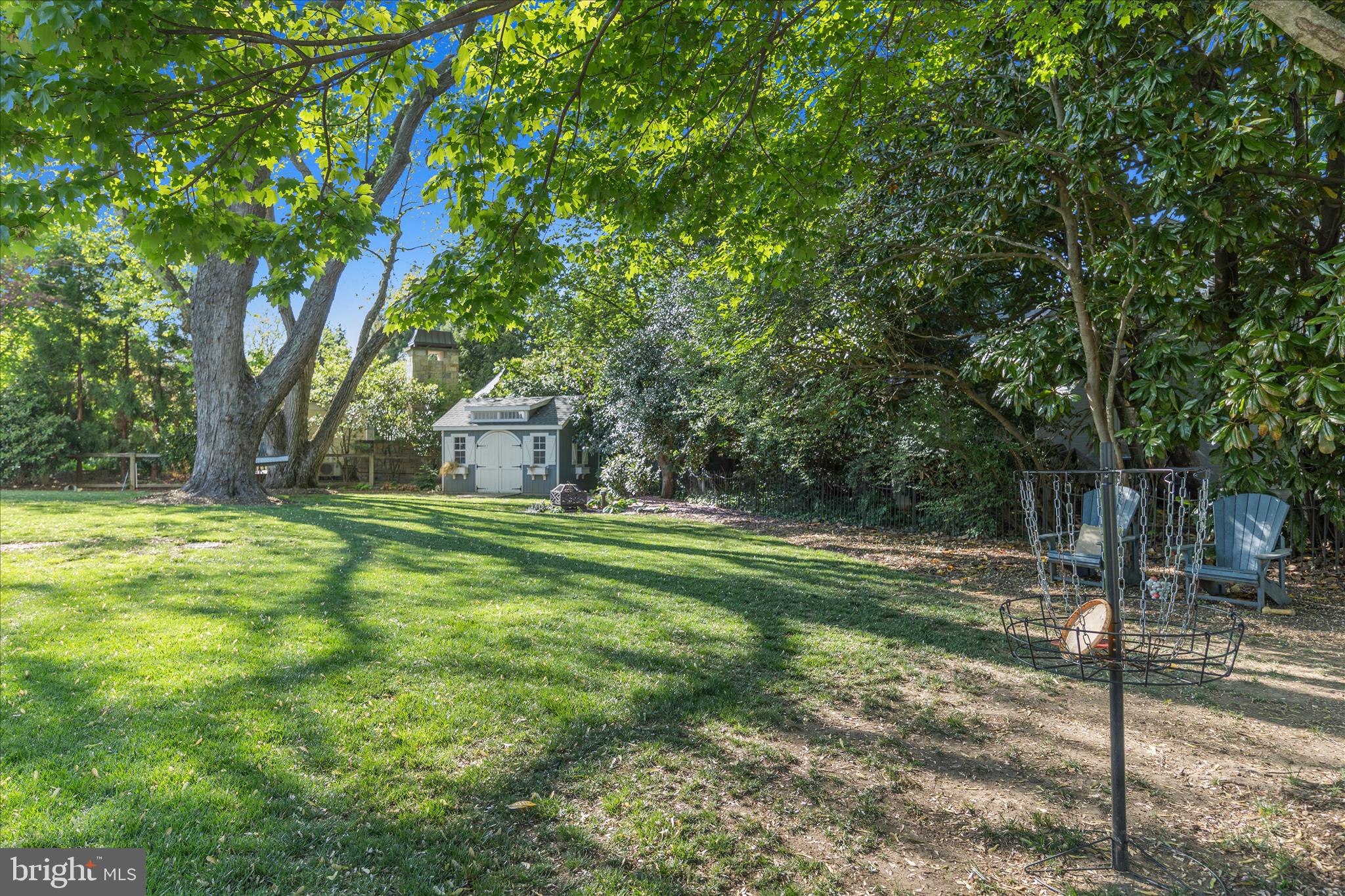 PENDENNIS MOUNT - Residential