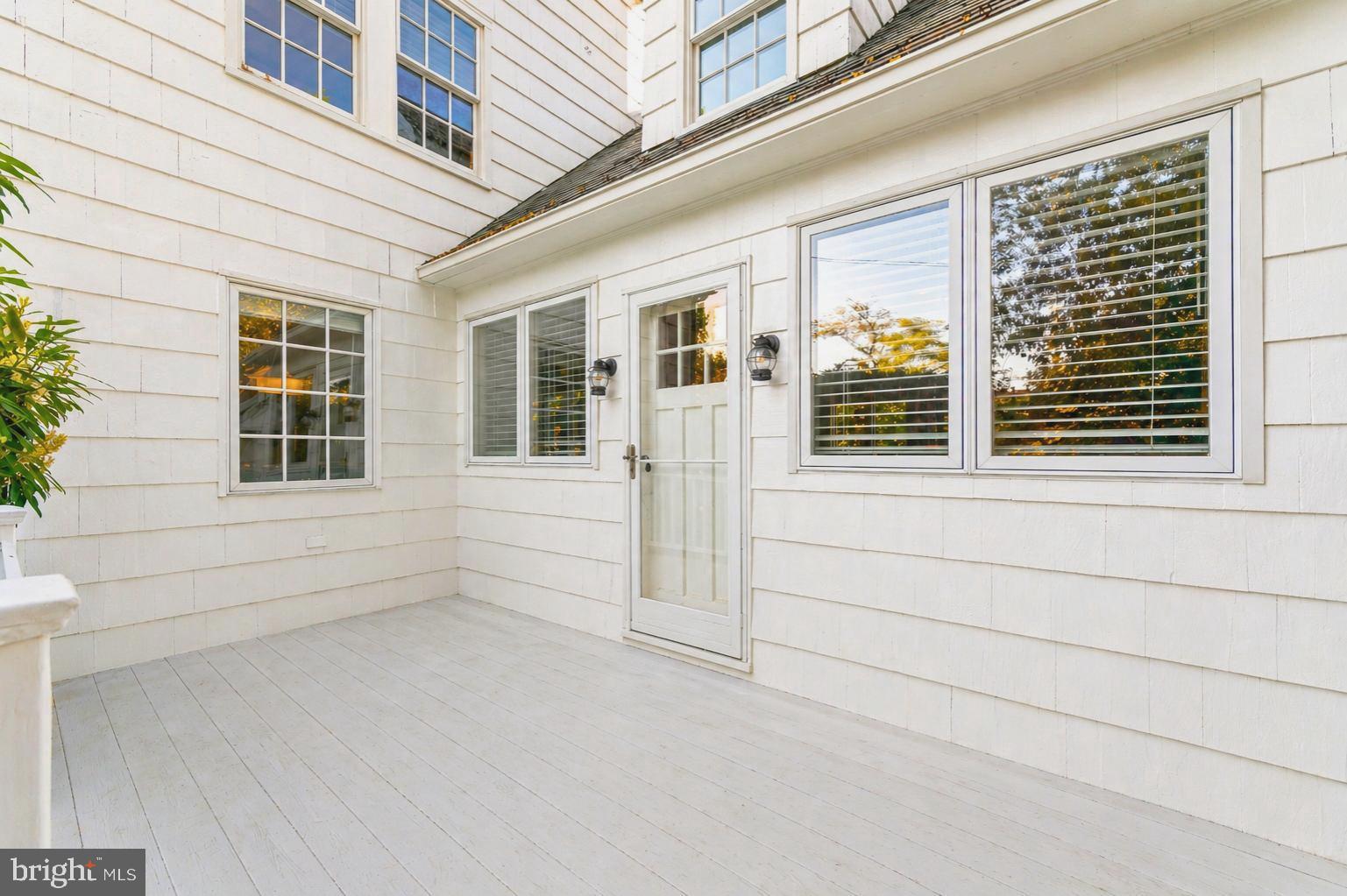 PENDENNIS MOUNT - Residential