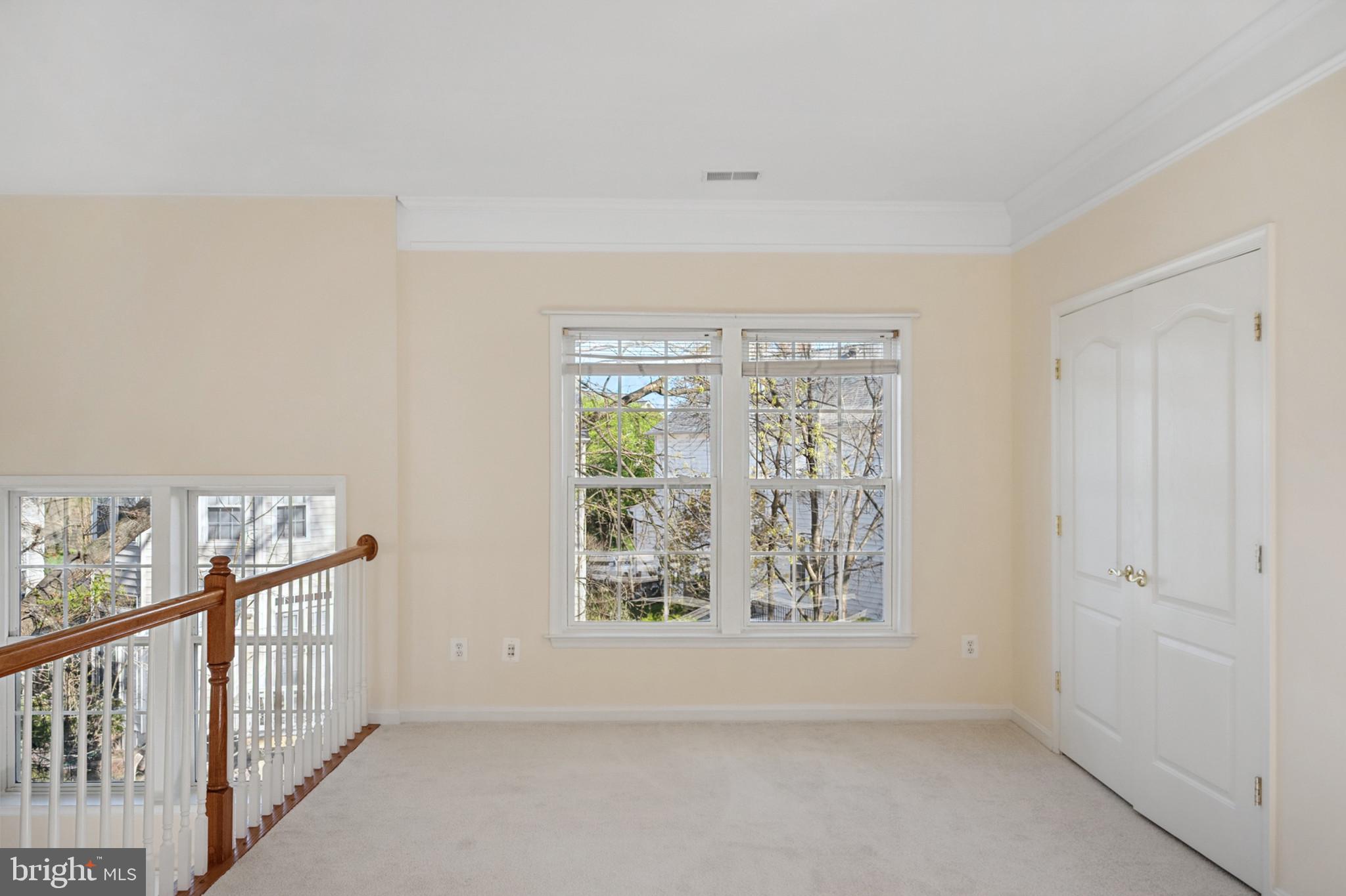 BROADLANDS - Residential