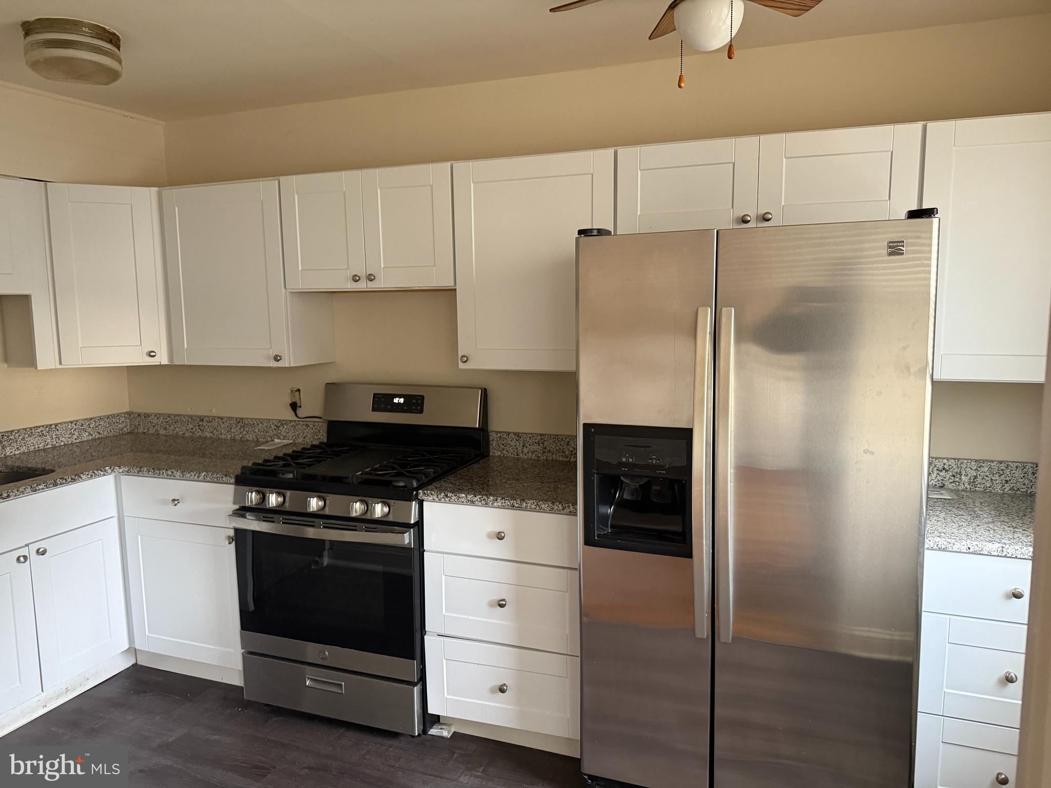 112 FAIRFIELD LANE 1