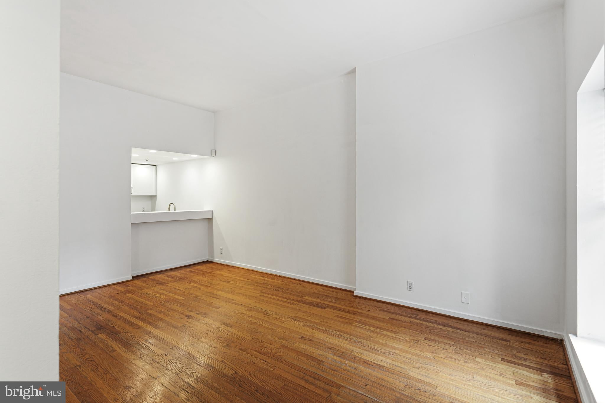 301 RACE STREET C010