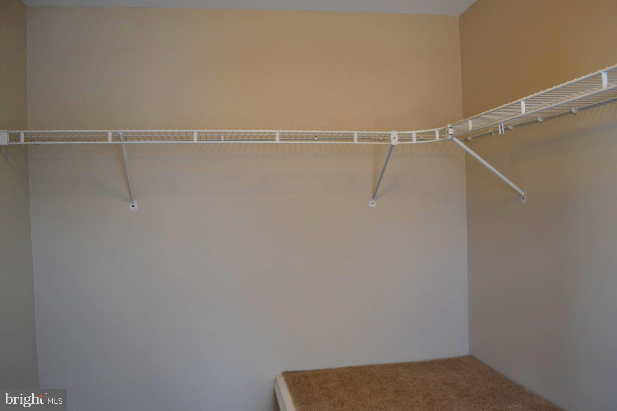 ABINGTON - Residential Lease