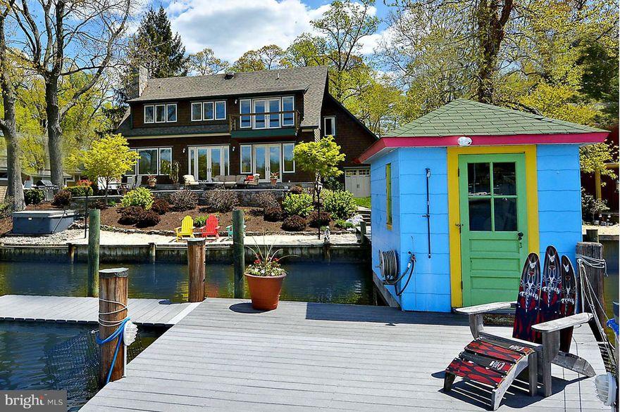 Vacation where you live! It doesn't get better than this - personal waterfront home of a custom builder who kept quality as his guide.  Flowing open floor plan & views of Valentine Creek from every room. Fabulous Features - heated floors, Viking, Miele, Wolf, Pella, 50 year architectural shingle roof.  Exceptional waterfront & outdoor lifestyle.  Water sports steps away at your private pier!