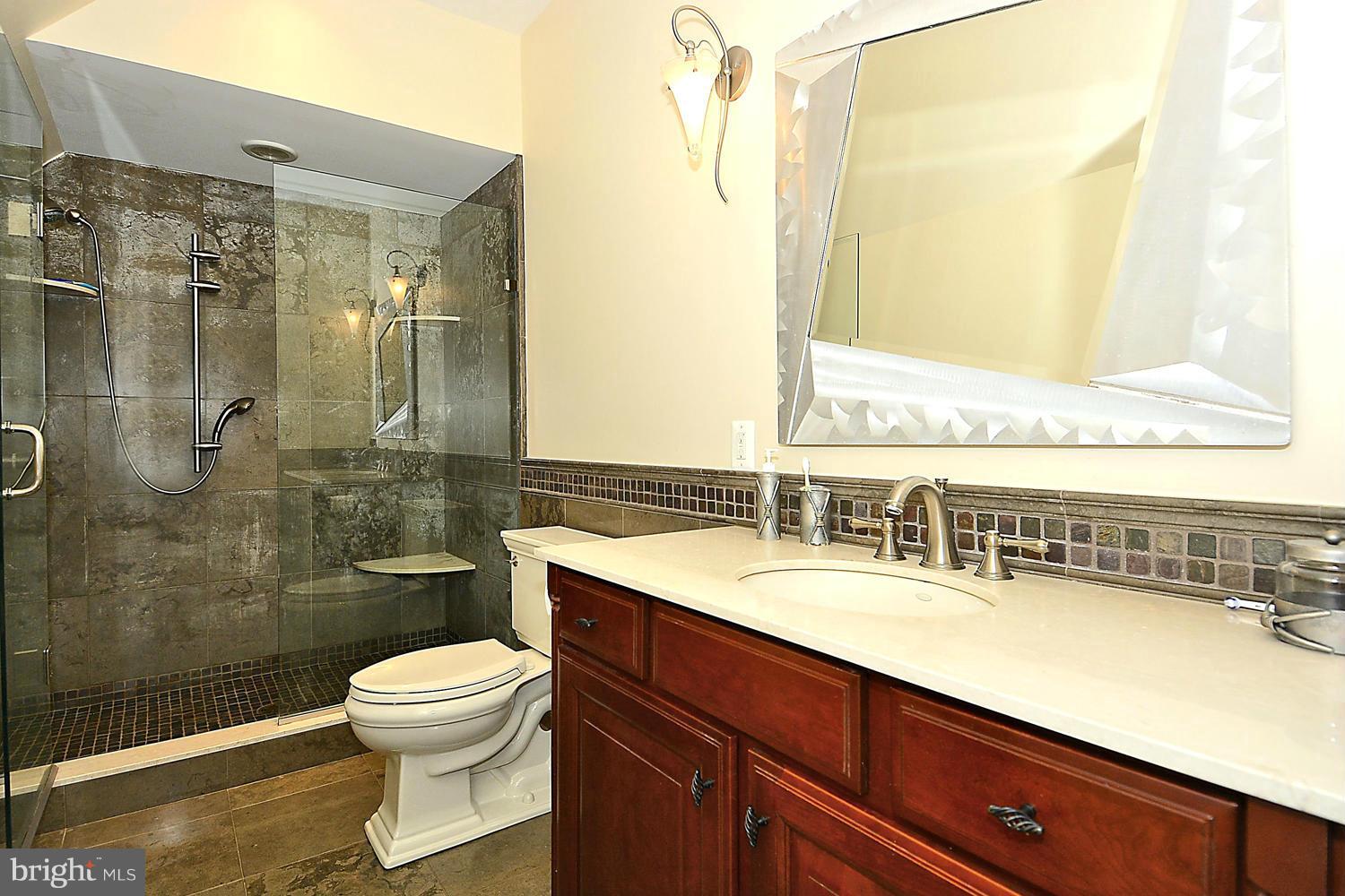 HERALD HARBOR - Residential