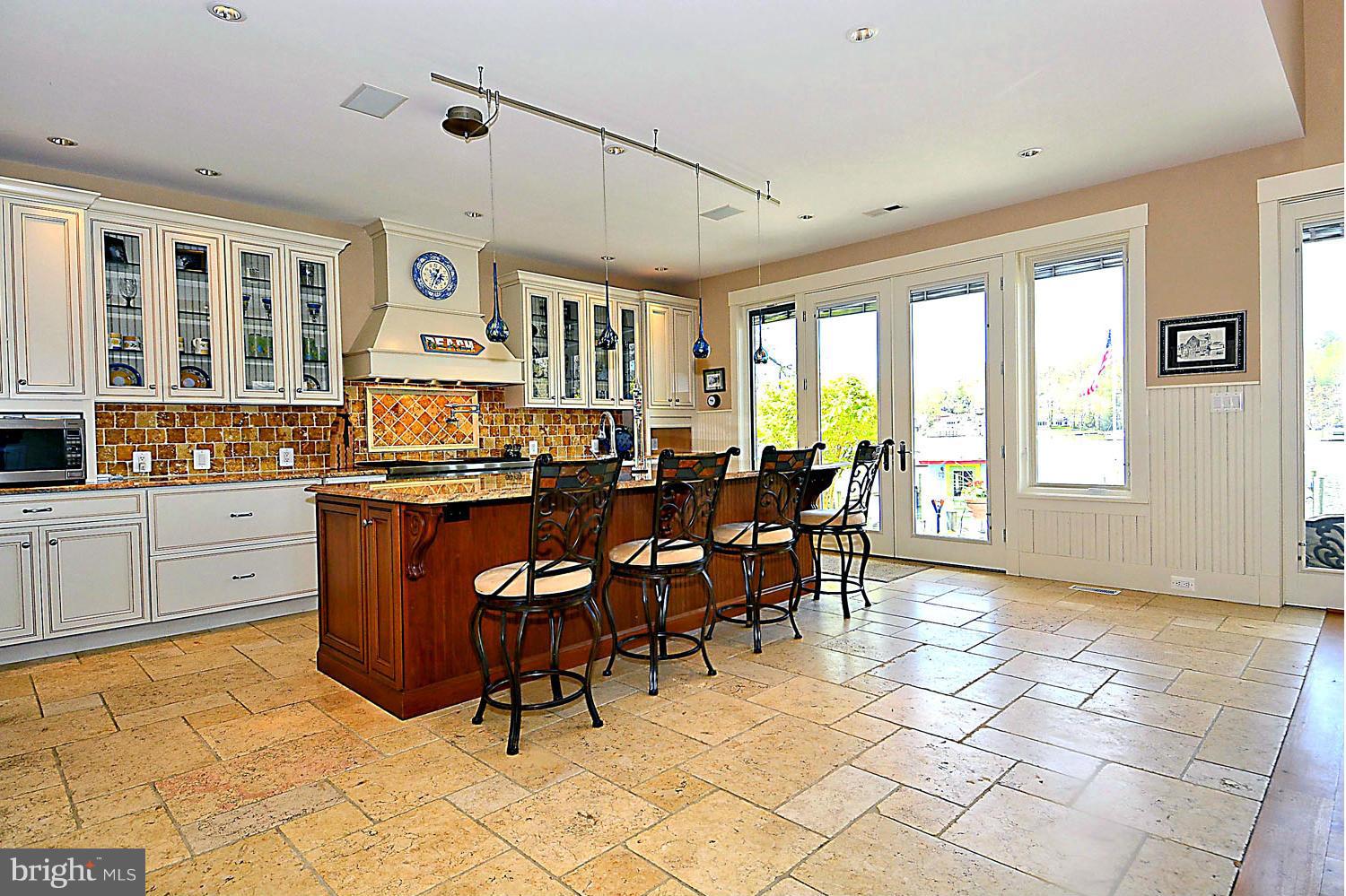 HERALD HARBOR - Residential