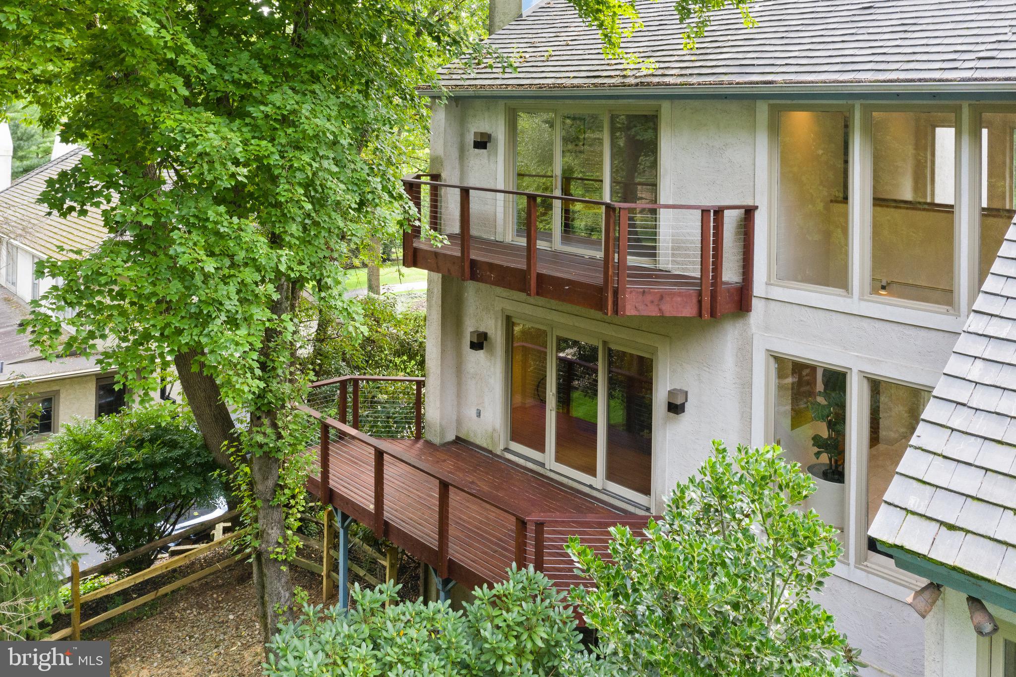 RAVENSCLIFF - Residential