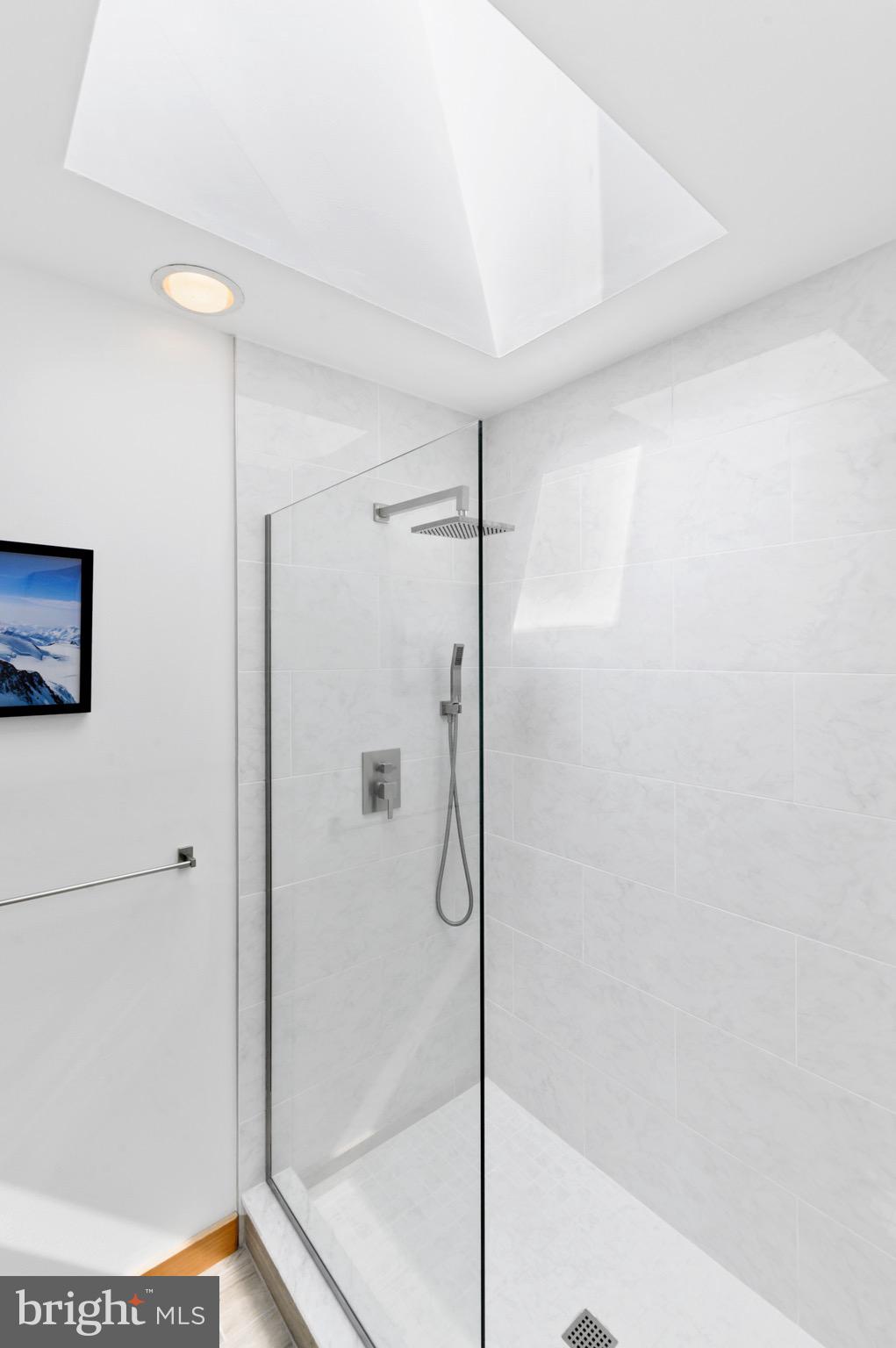 RAVENSCLIFF - Residential