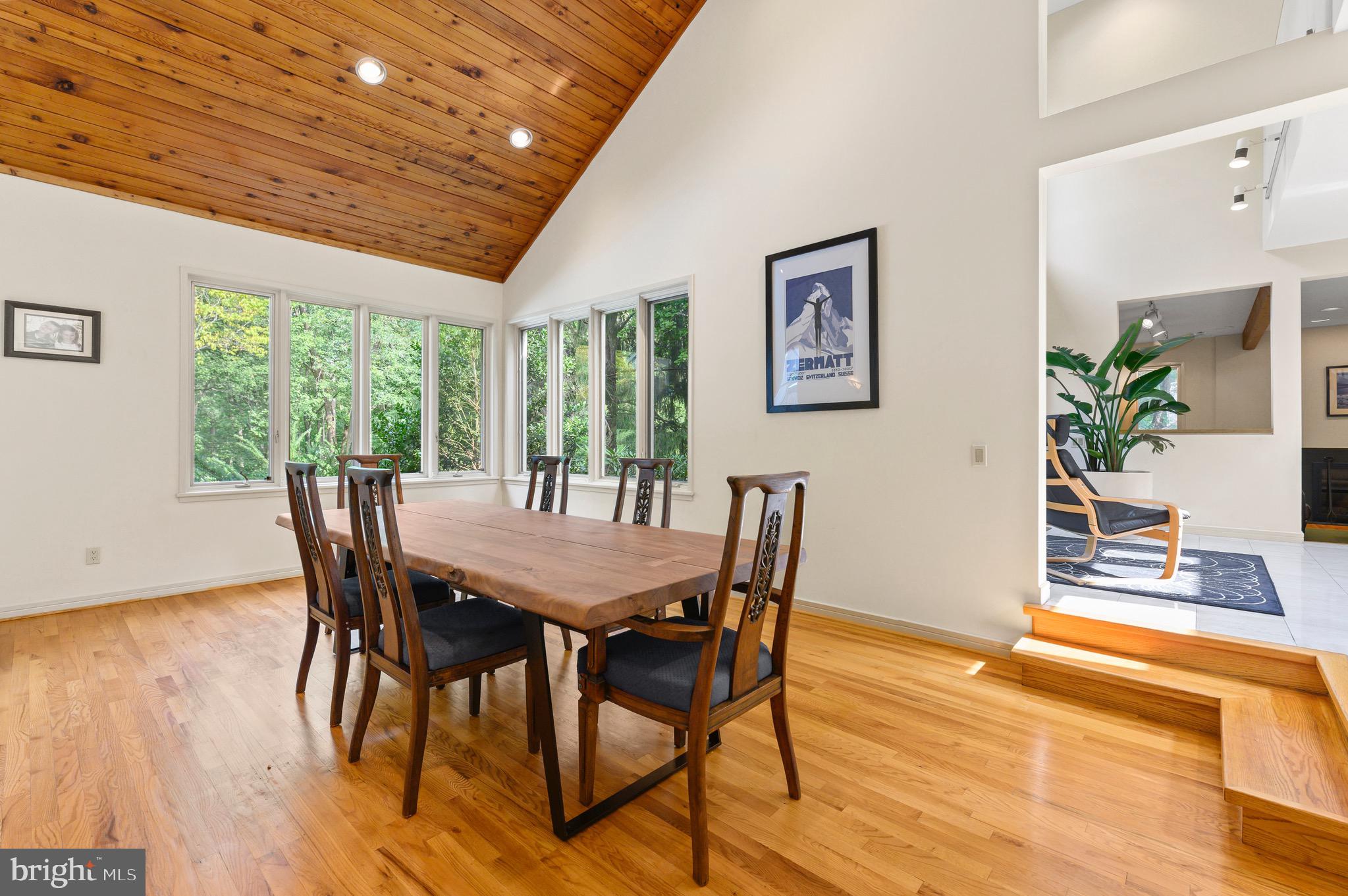 RAVENSCLIFF - Residential