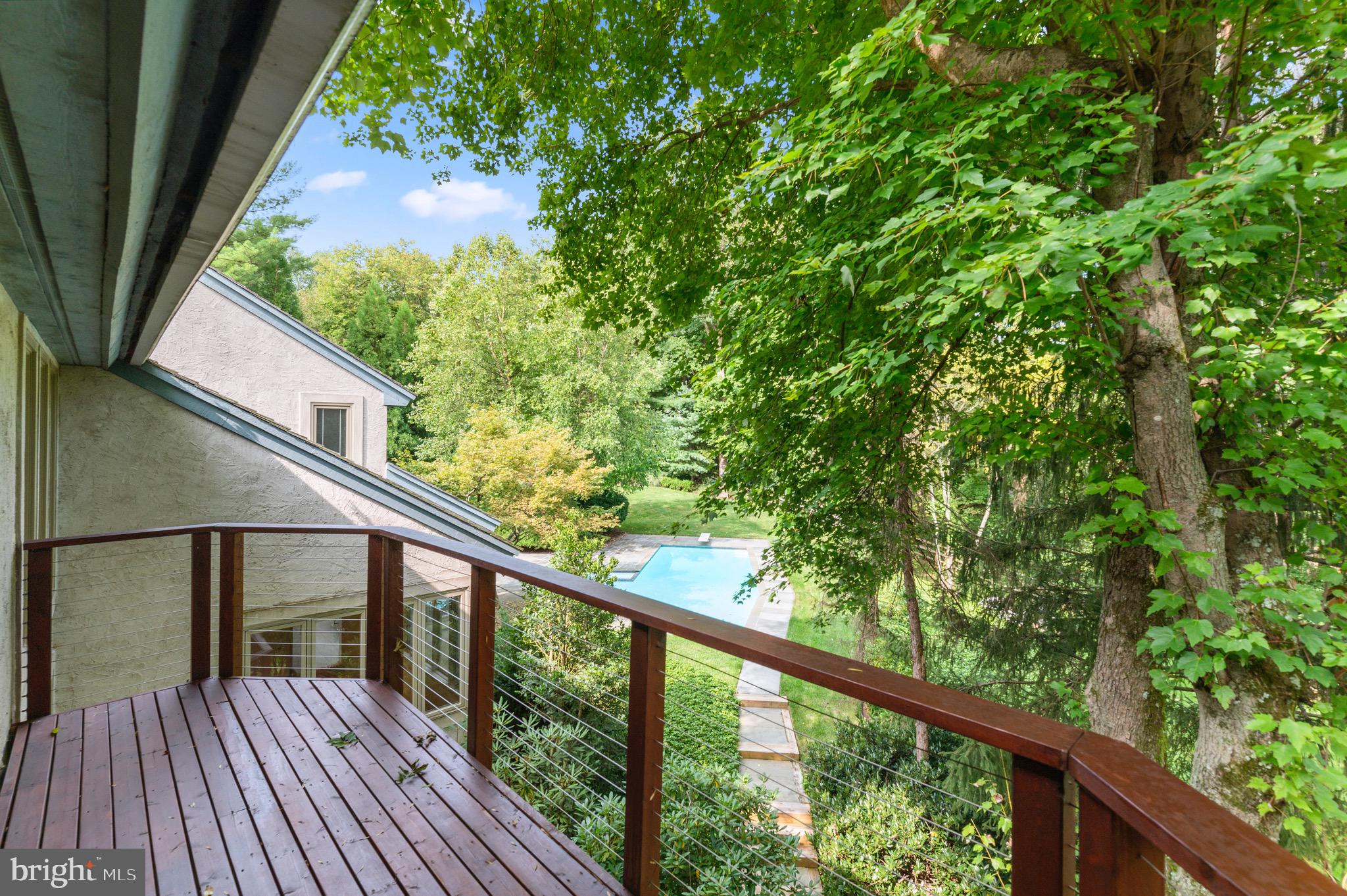 RAVENSCLIFF - Residential