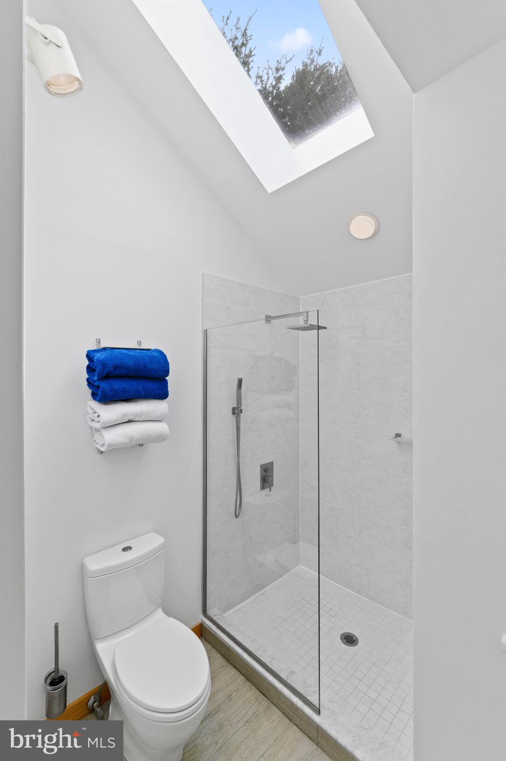 RAVENSCLIFF - Residential