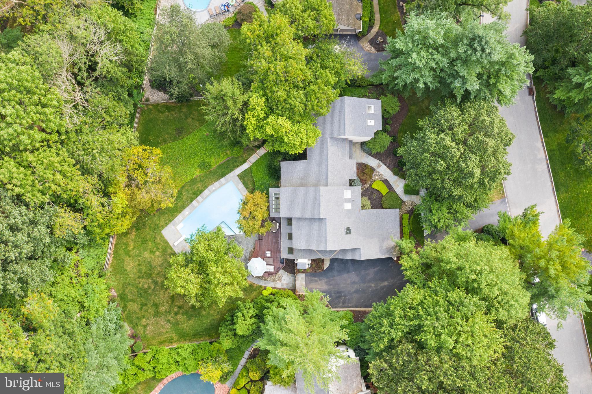 RAVENSCLIFF - Residential