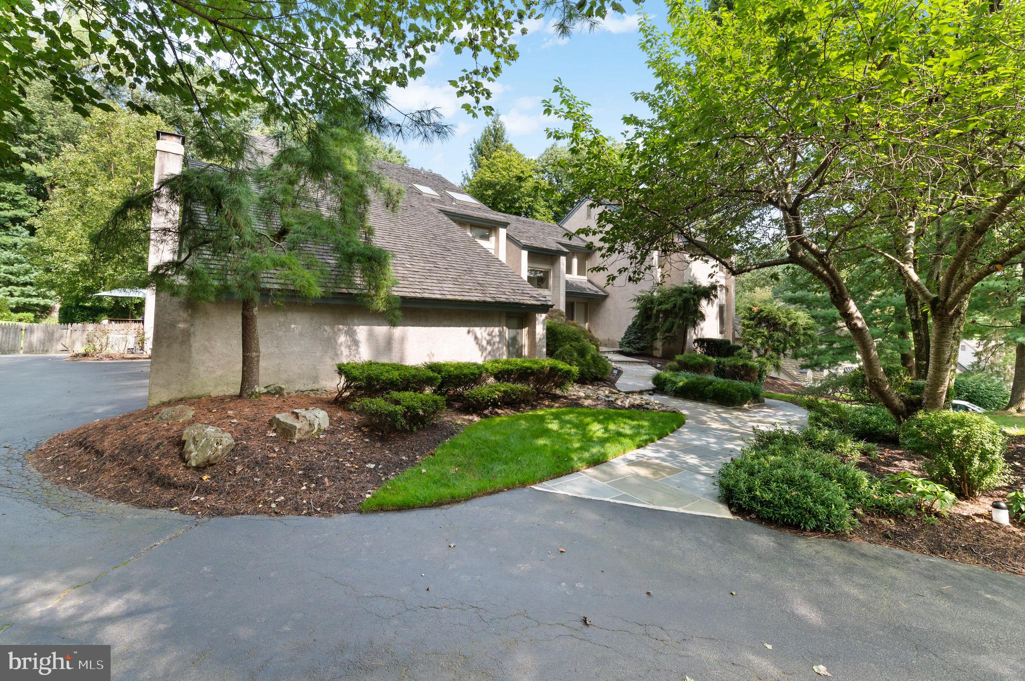 RAVENSCLIFF - Residential