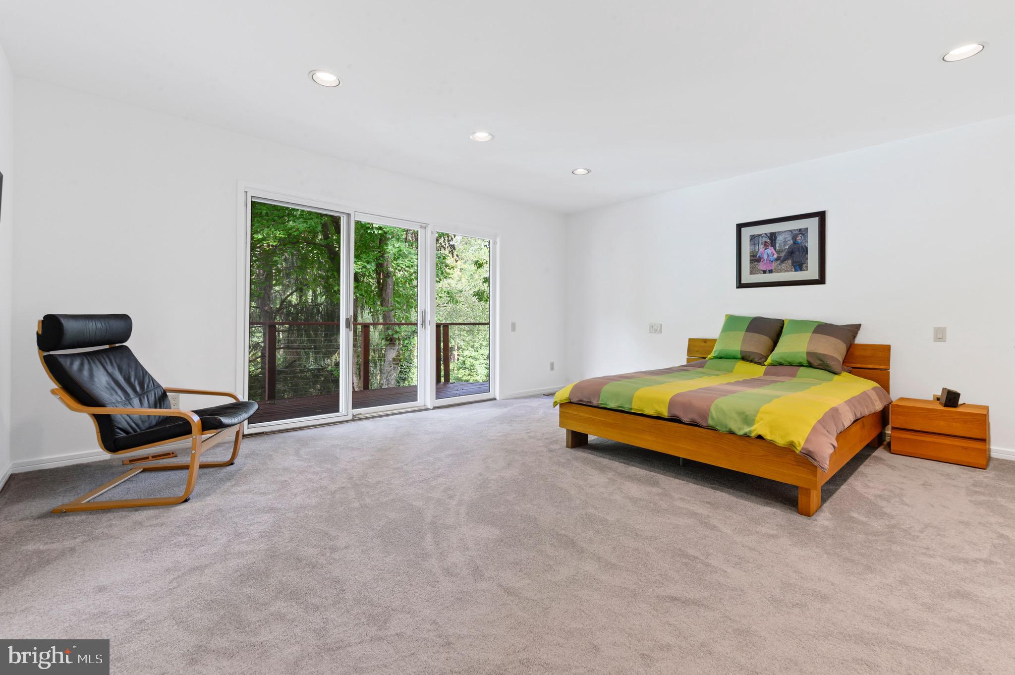 RAVENSCLIFF - Residential