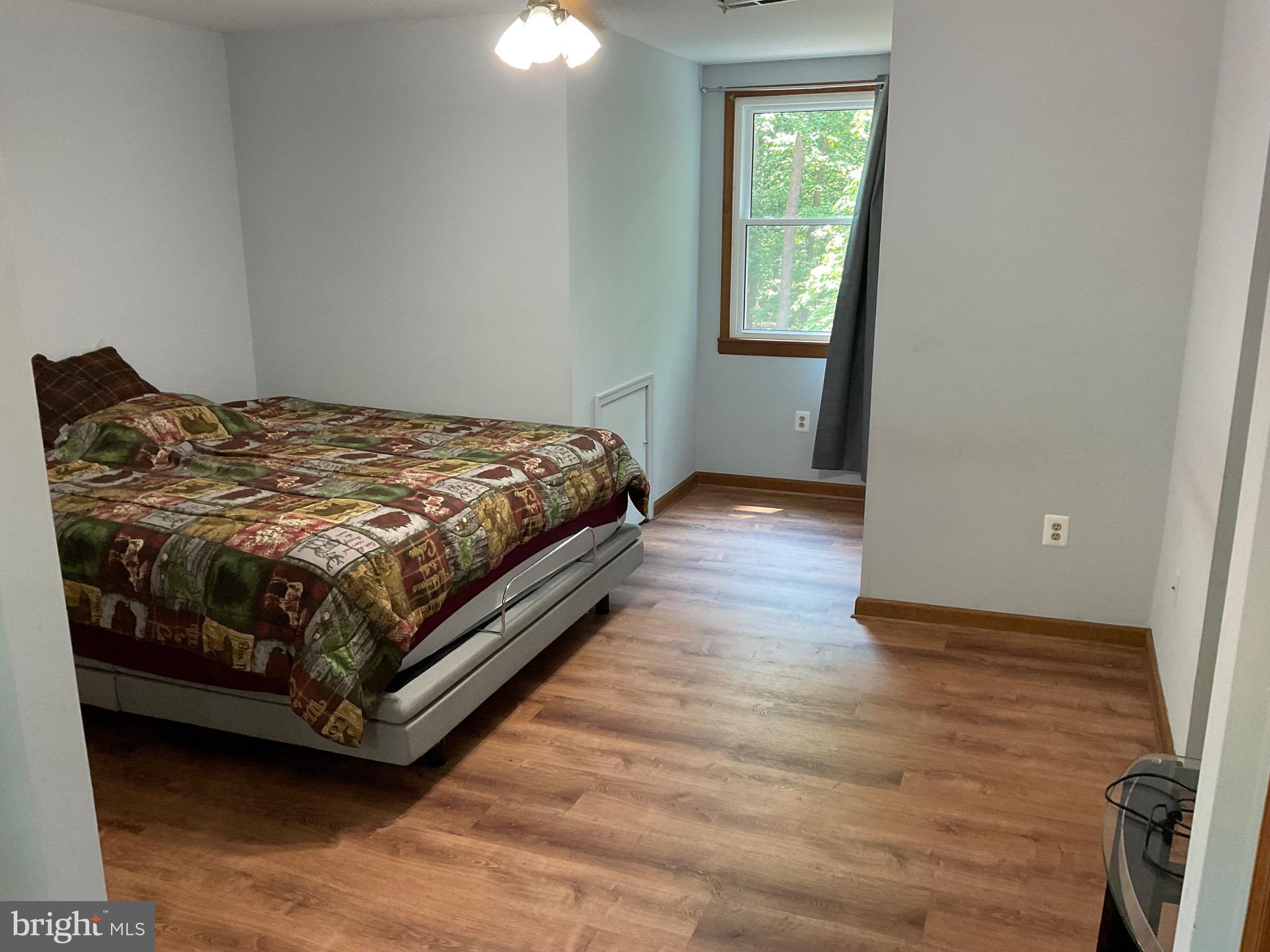 WINDSOR FOREST - Residential Lease