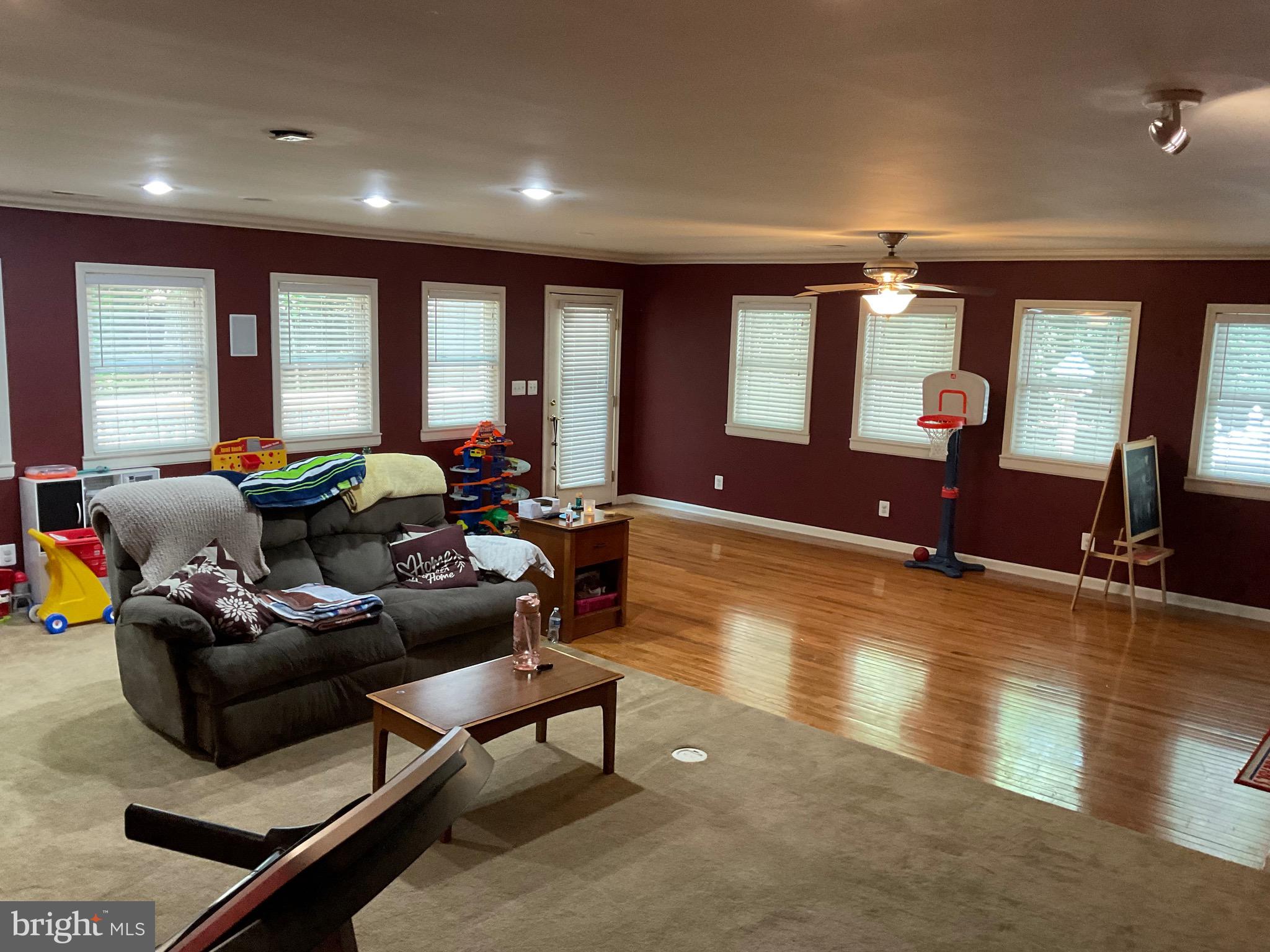 WINDSOR FOREST - Residential Lease