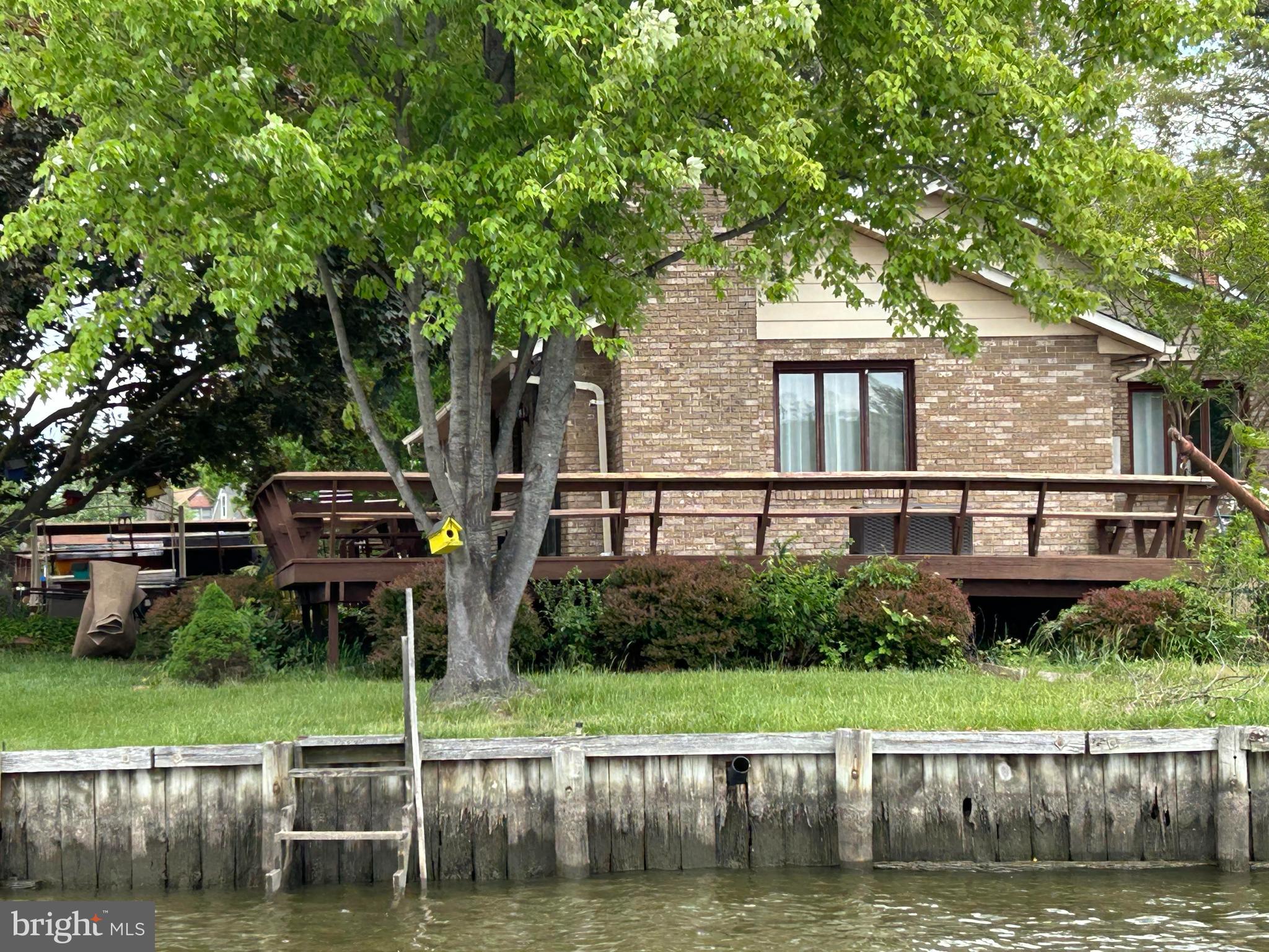 2308 MARTIN DRIVE