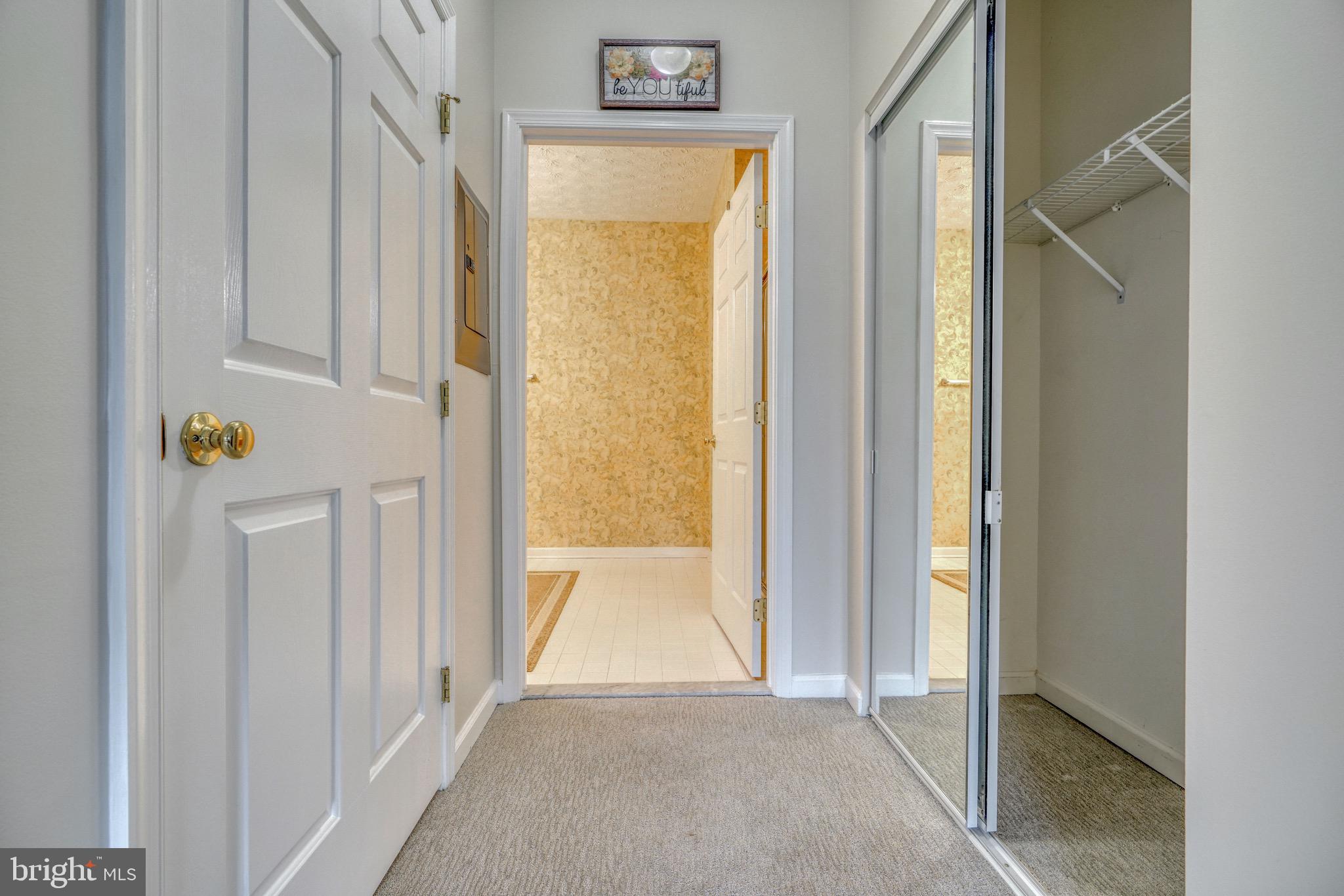 THE POND - Residential