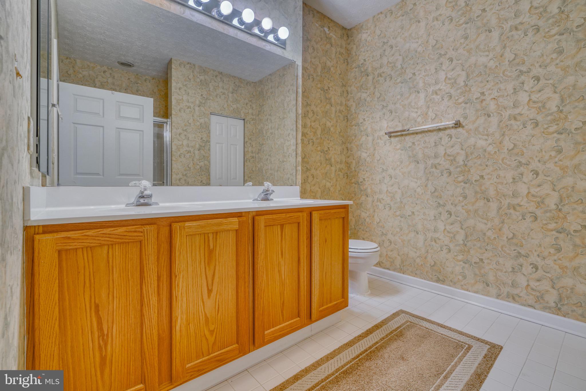 THE POND - Residential