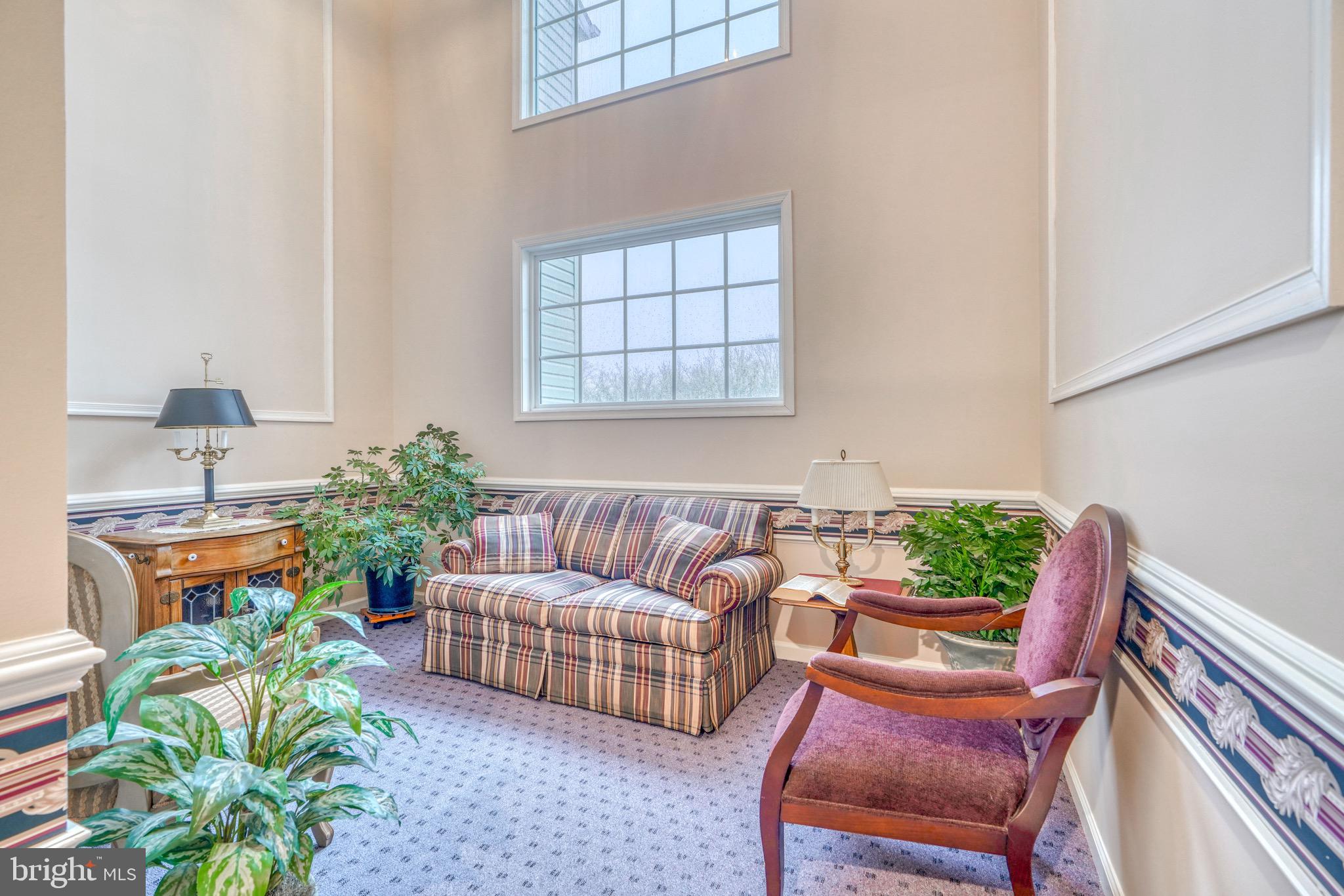 THE POND - Residential