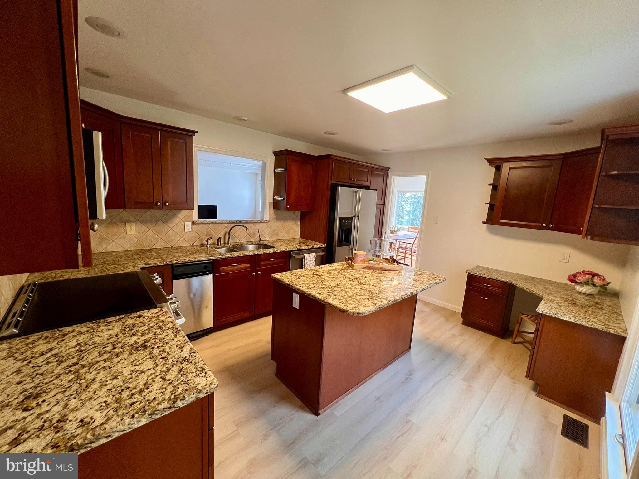 SYCAMORE RIDGE - Residential