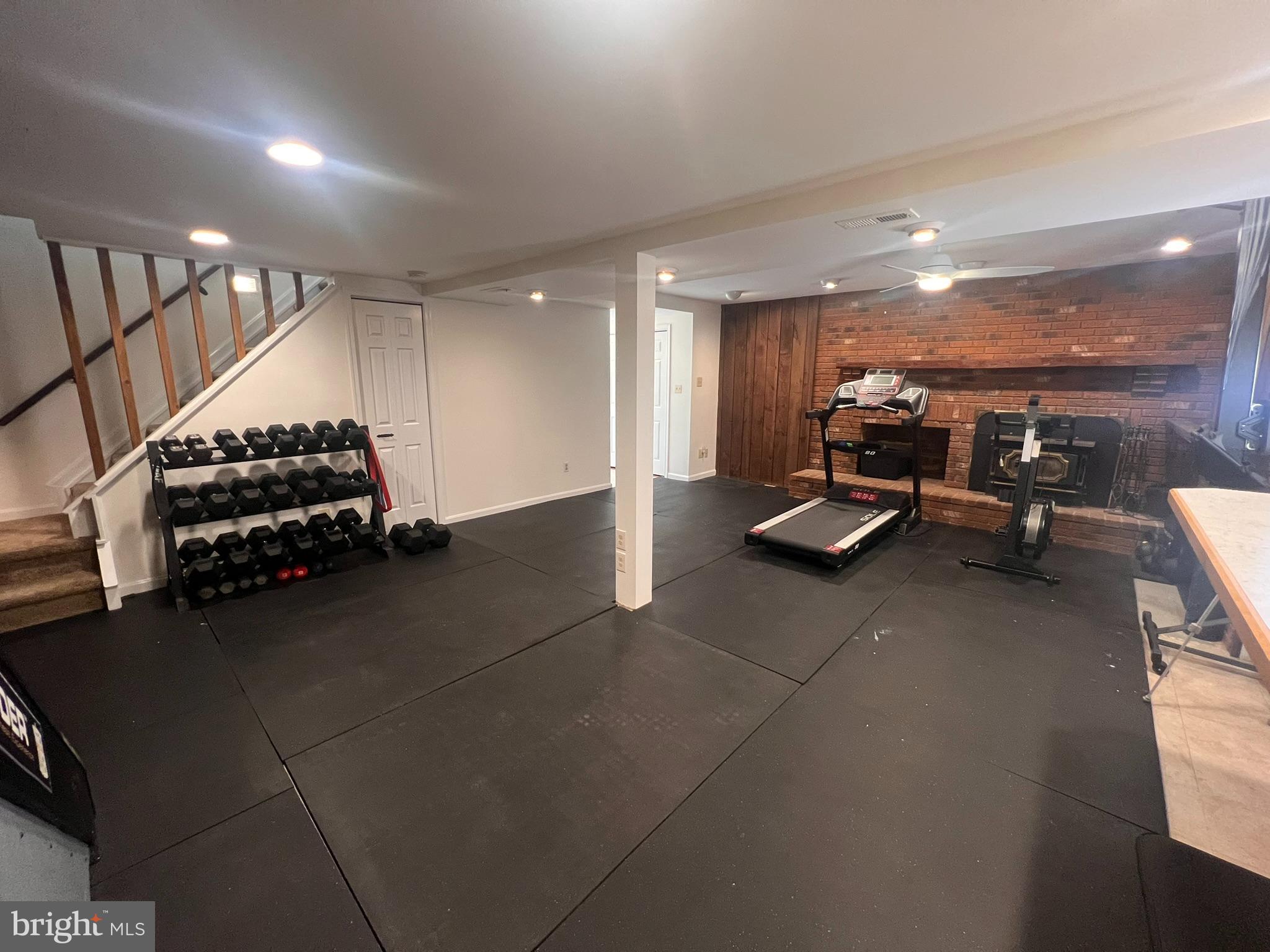 SYCAMORE RIDGE - Residential