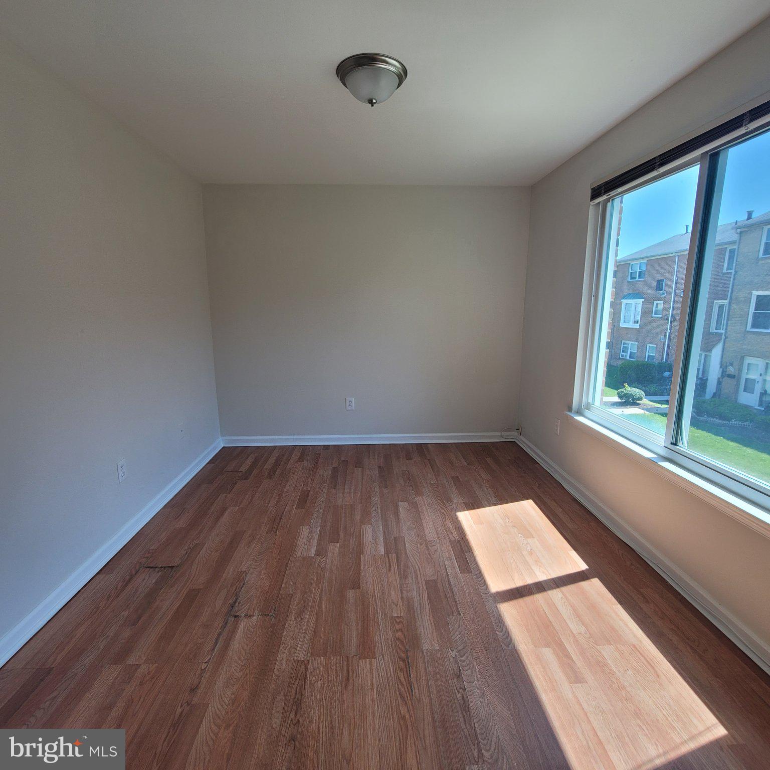 OLD TOWNE VILLAGE CONDOMINIUMS - Residential