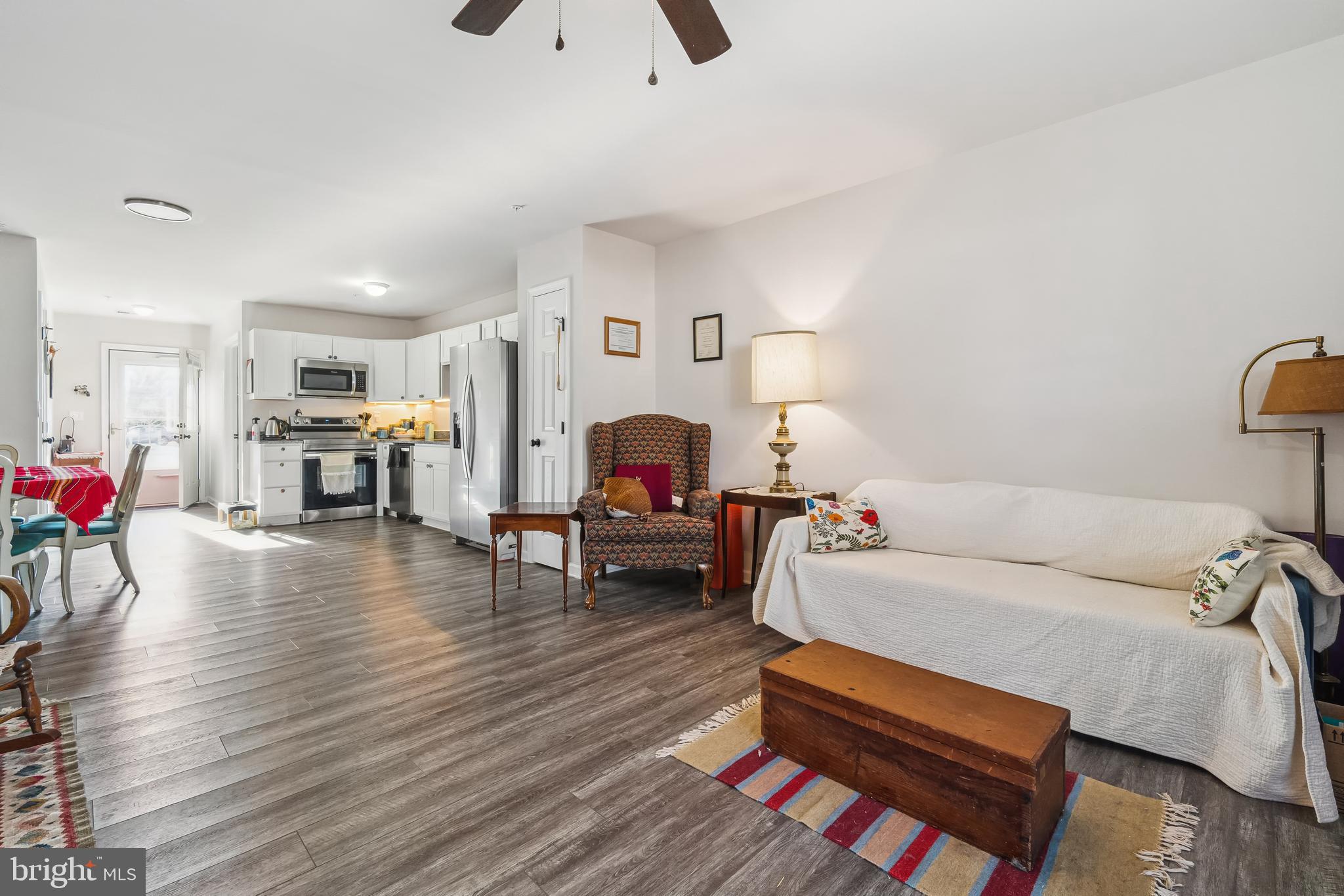 CHESTER ARMS - Residential