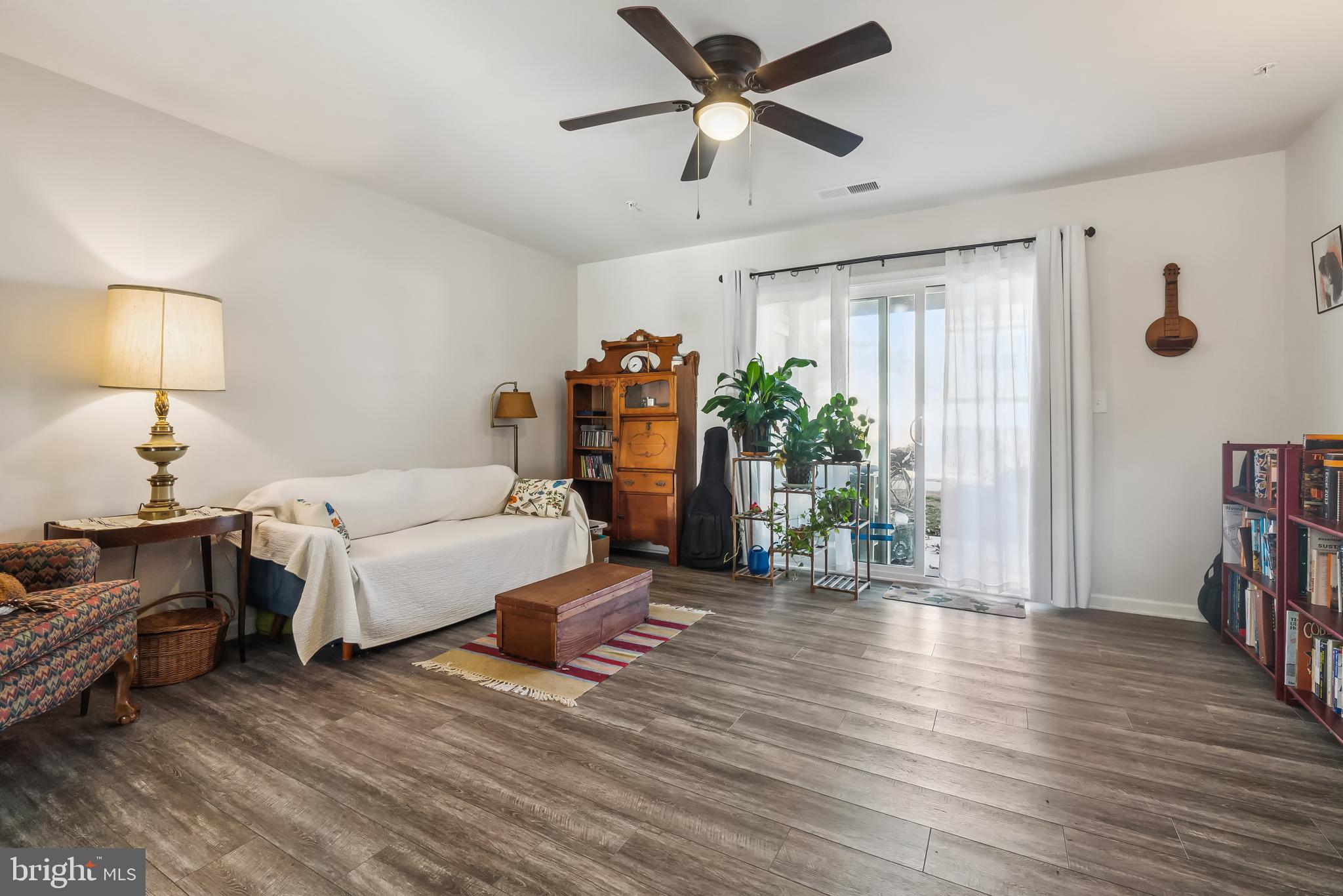 CHESTER ARMS - Residential