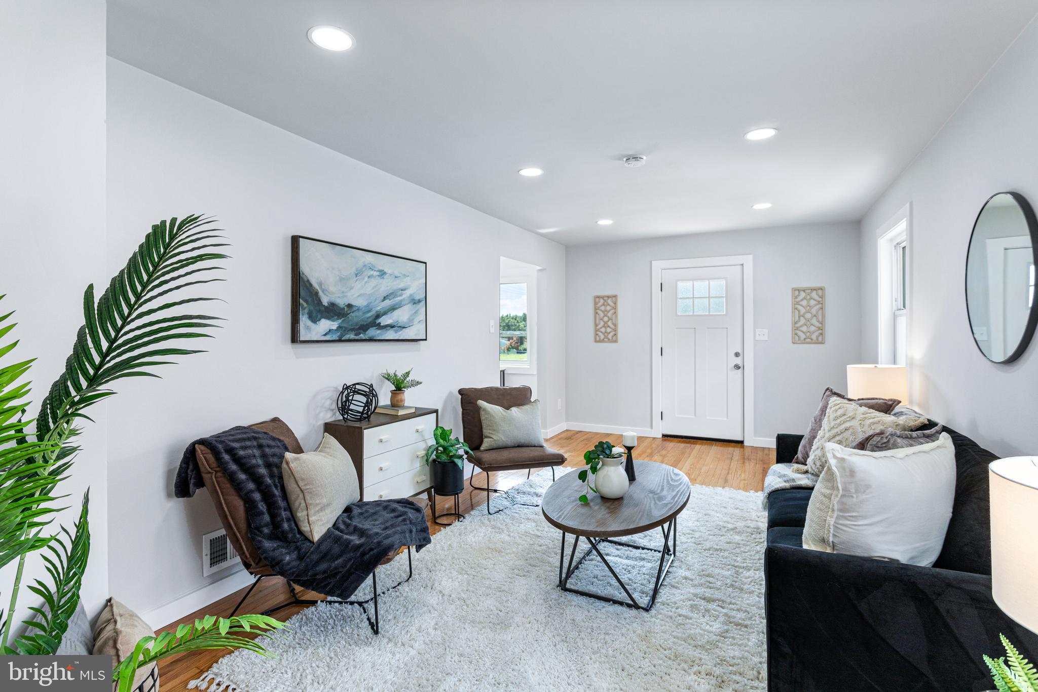 HAMPSHIRE HEIGHTS - Residential