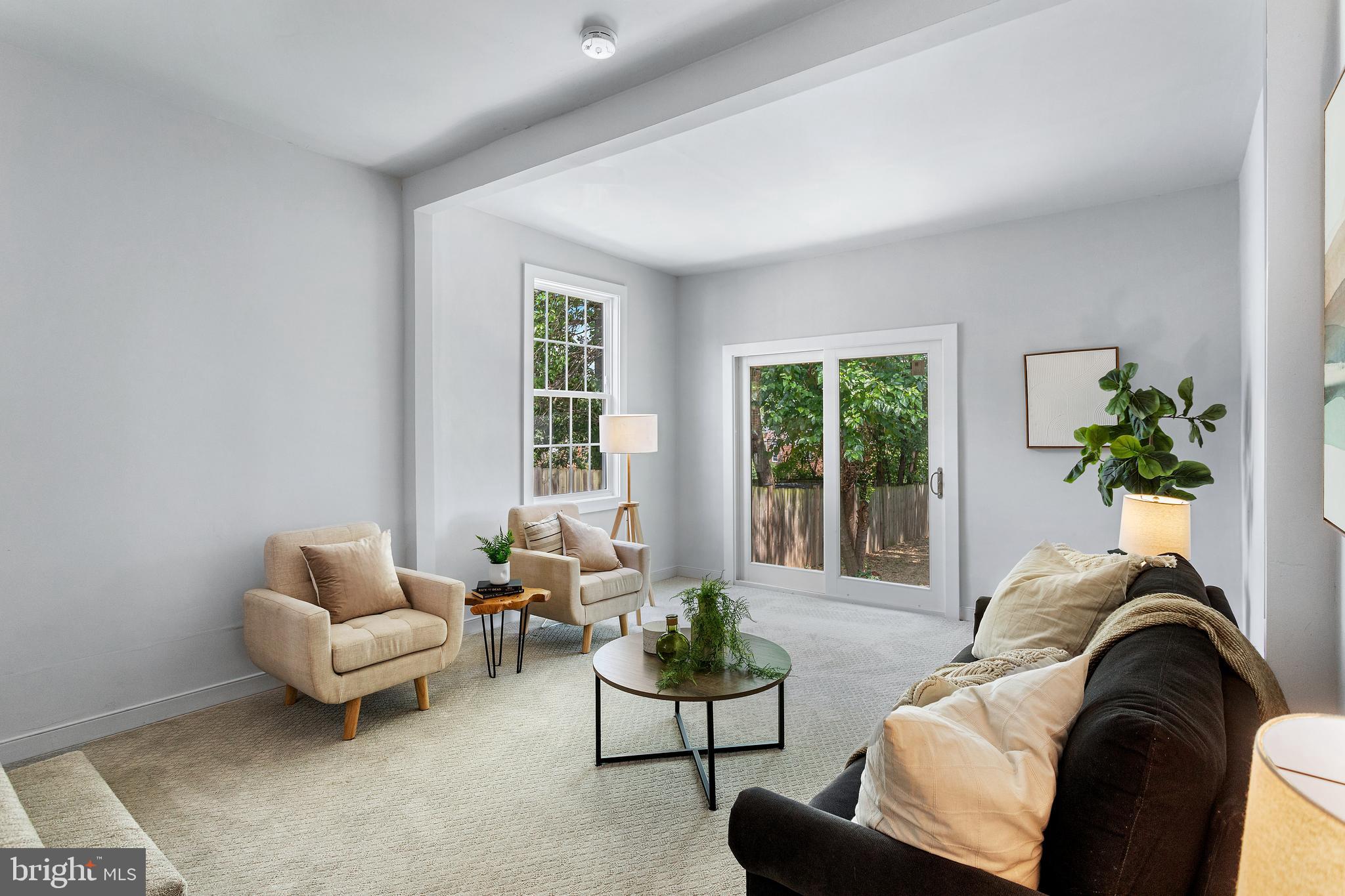 HAMPSHIRE HEIGHTS - Residential