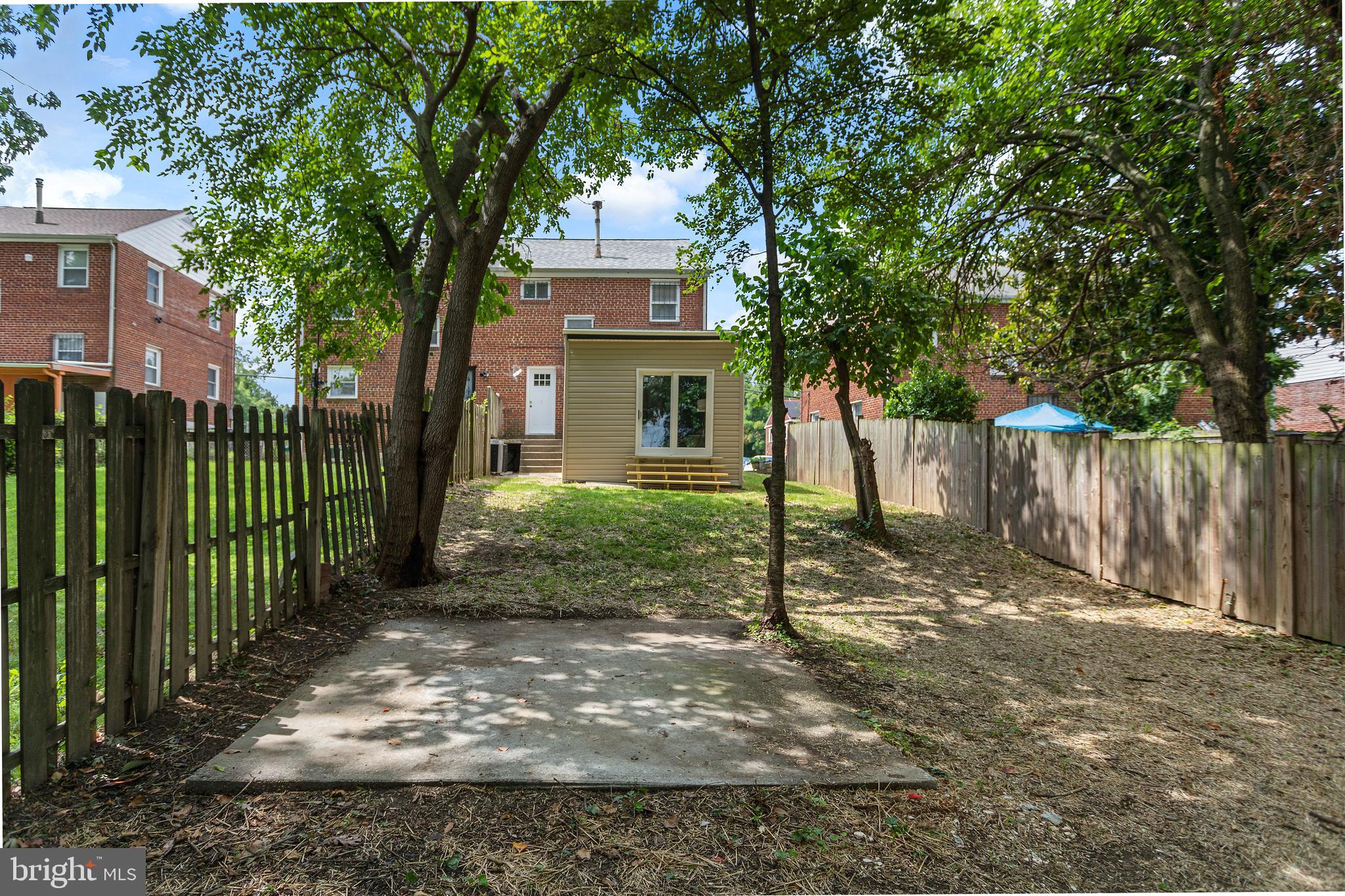 HAMPSHIRE HEIGHTS - Residential