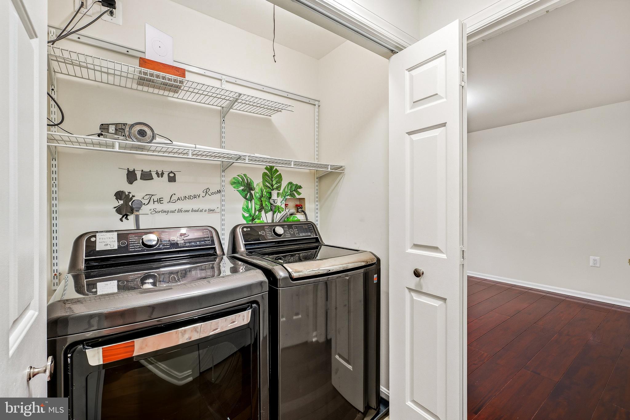 WASHINGTONIAN WOODS - Residential Lease