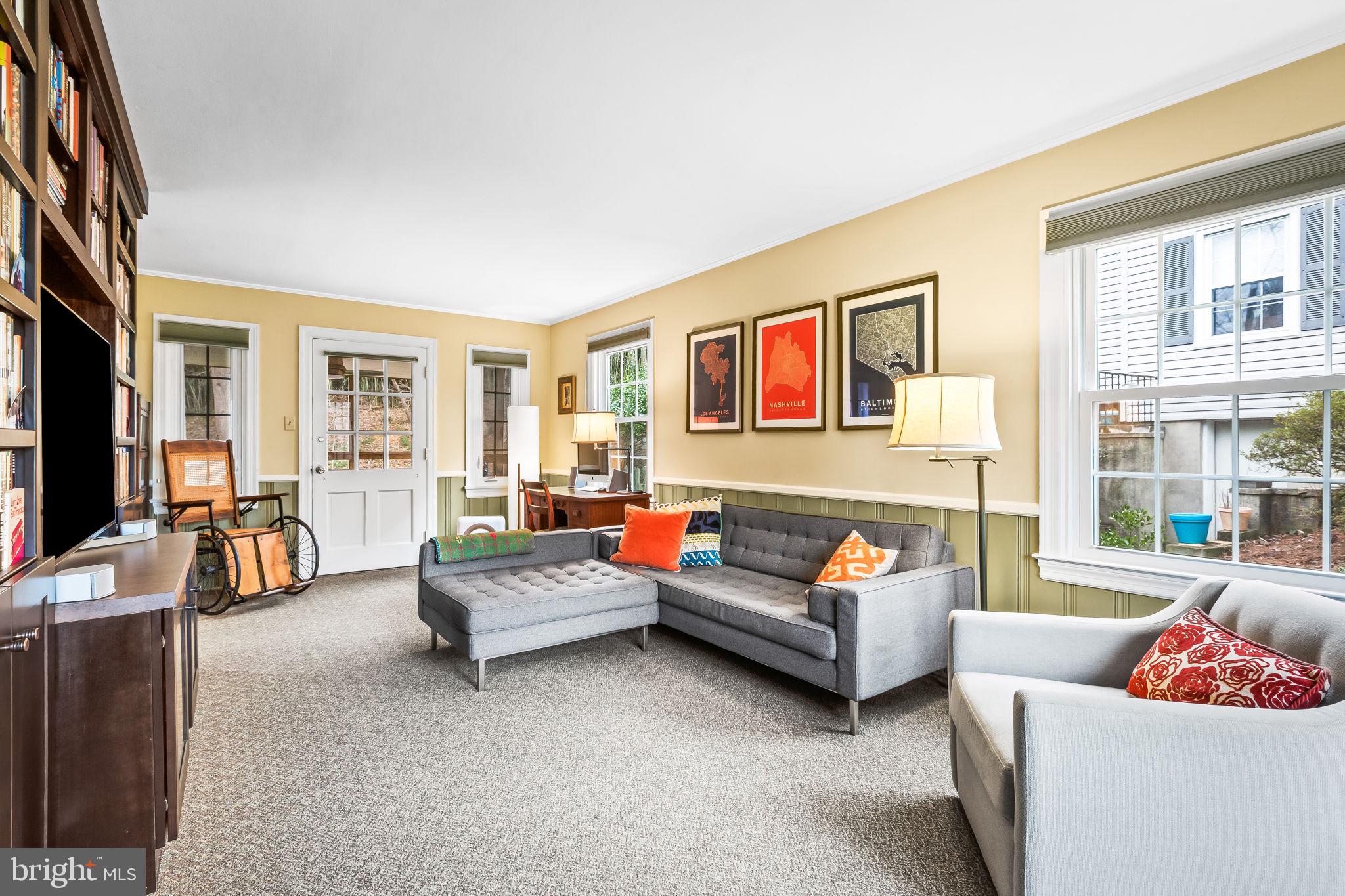 LAKE FALLS - Residential