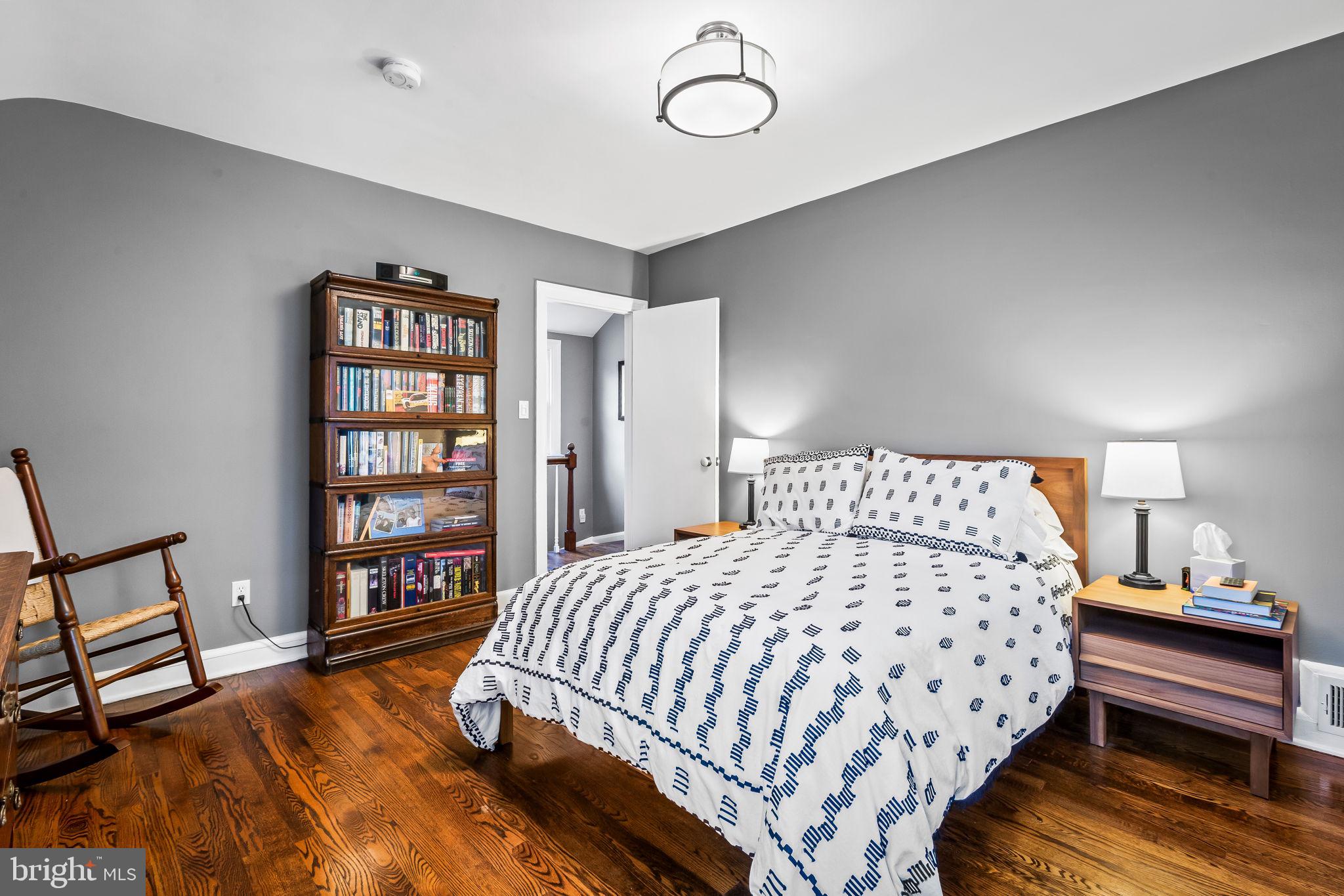 LAKE FALLS - Residential