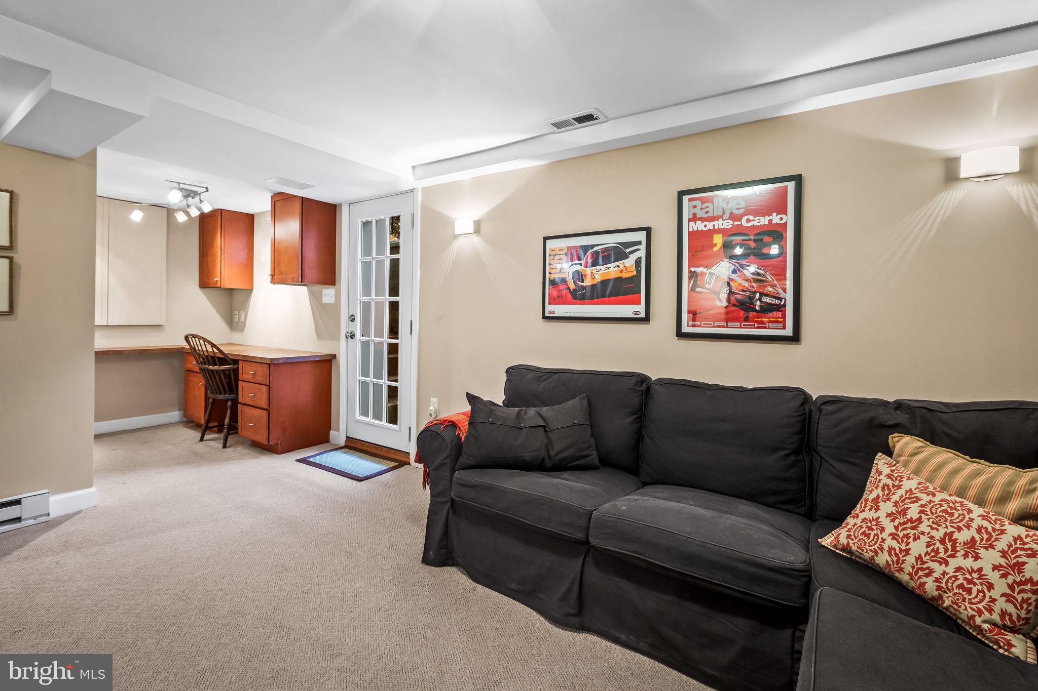 LAKE FALLS - Residential