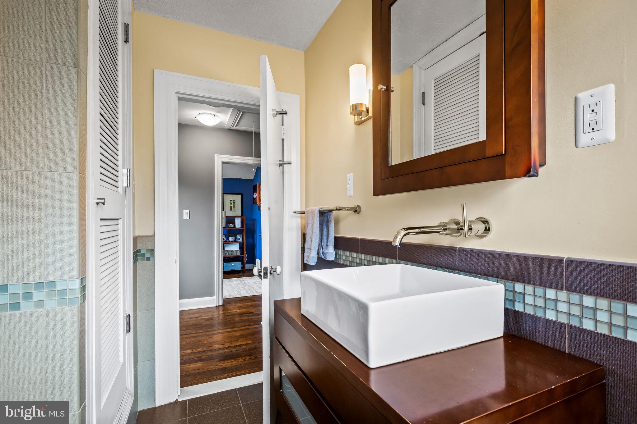 LAKE FALLS - Residential