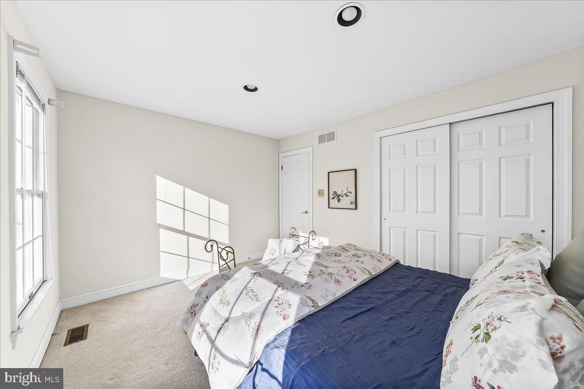 HUNT AT LOUVIERS - Residential