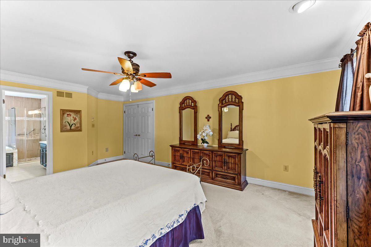 HUNT AT LOUVIERS - Residential