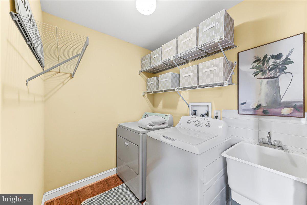 HUNT AT LOUVIERS - Residential