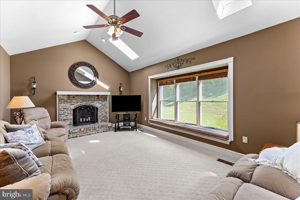 HUNT AT LOUVIERS - Residential