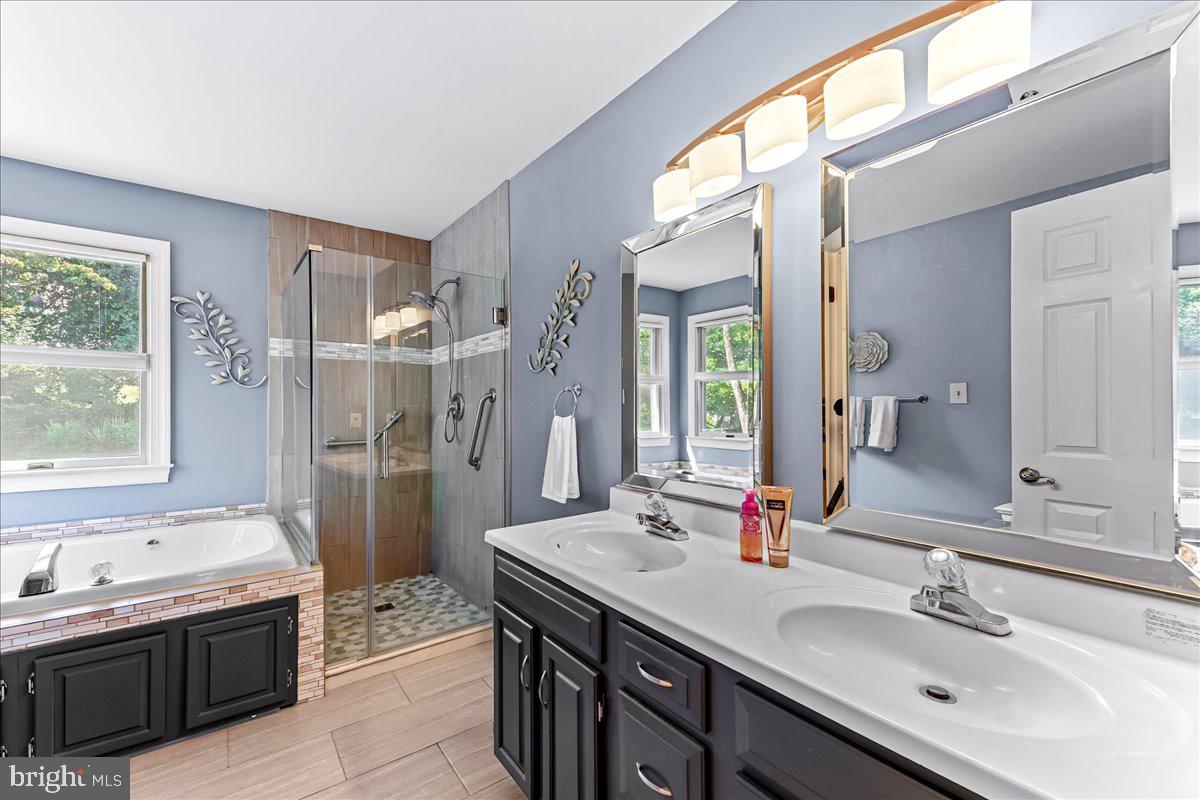 HUNT AT LOUVIERS - Residential