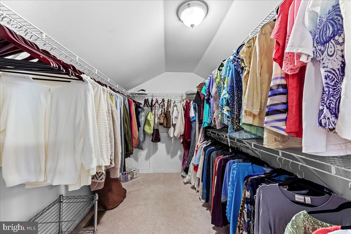 HUNT AT LOUVIERS - Residential