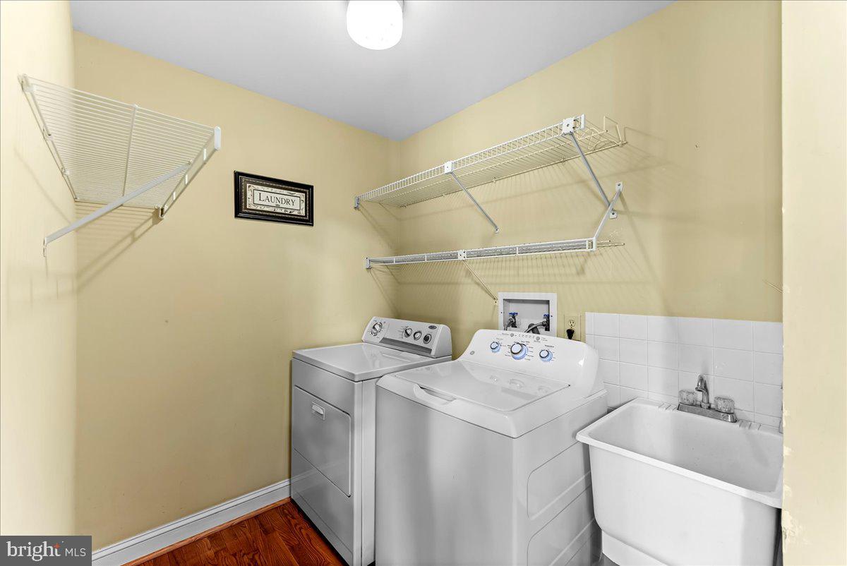 HUNT AT LOUVIERS - Residential