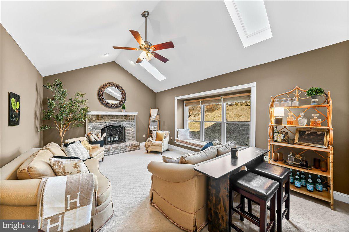 HUNT AT LOUVIERS - Residential