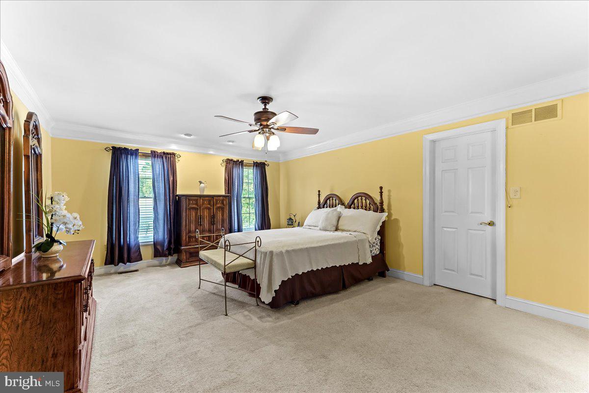 HUNT AT LOUVIERS - Residential