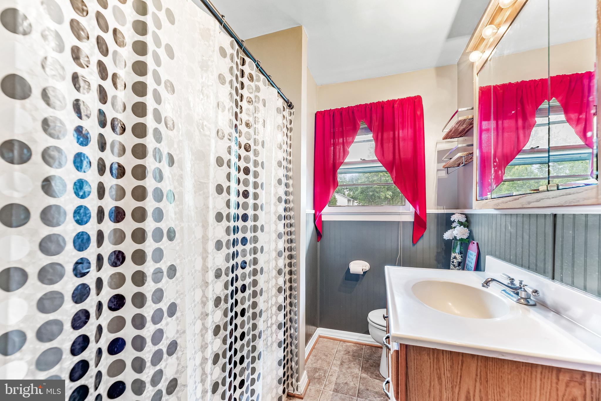 LONG BEACH - Residential