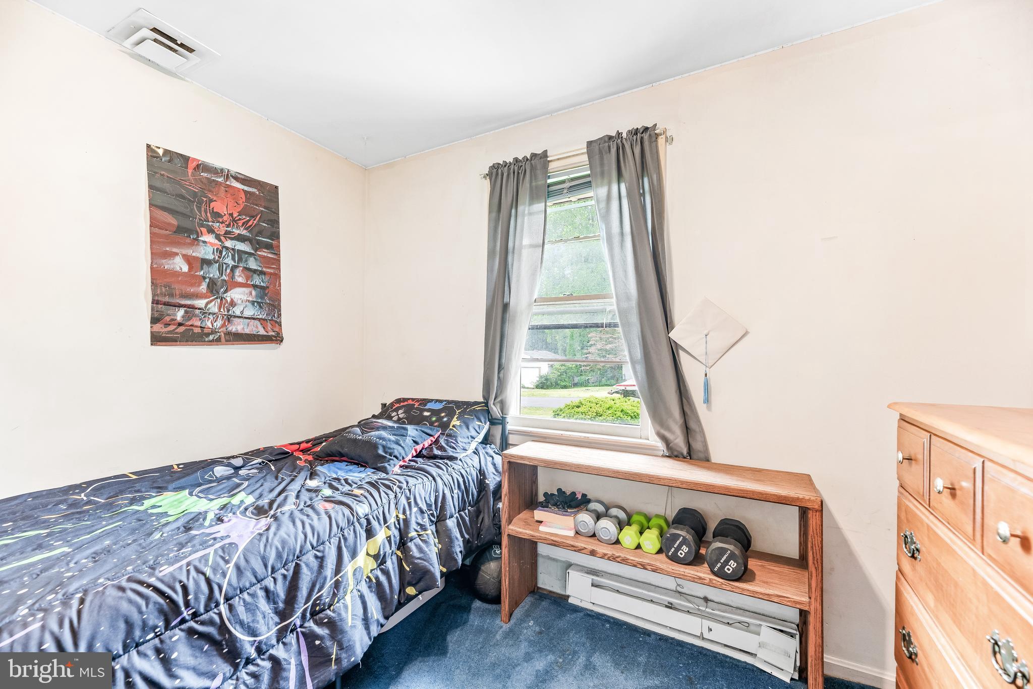 LONG BEACH - Residential