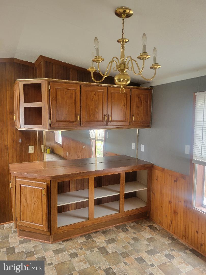 ROYAL CREST ESTATES - Residential