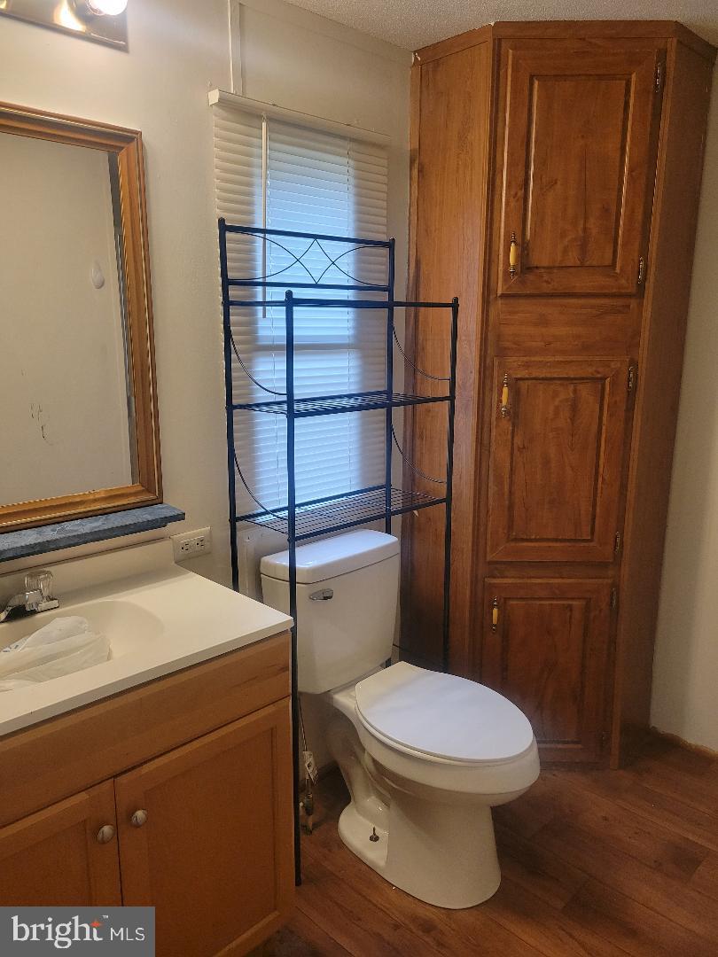 ROYAL CREST ESTATES - Residential